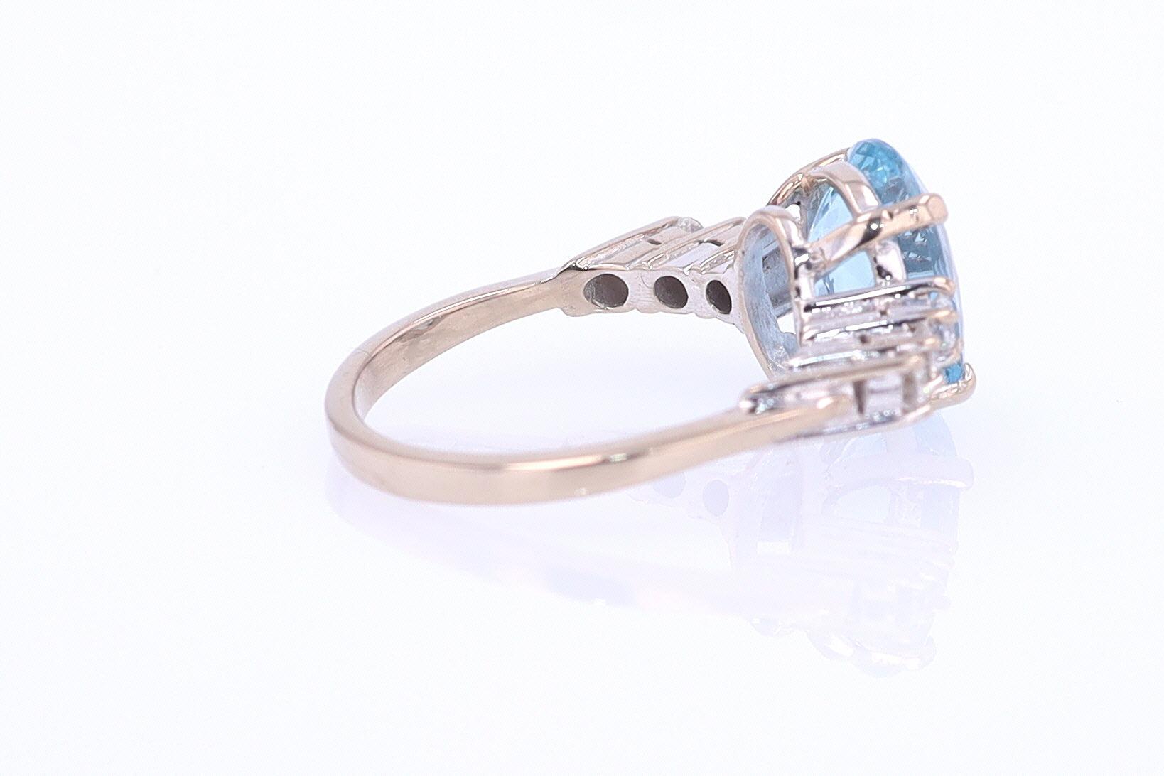 Mid Century 3.20 Carat Aquamarine Engagement Ring