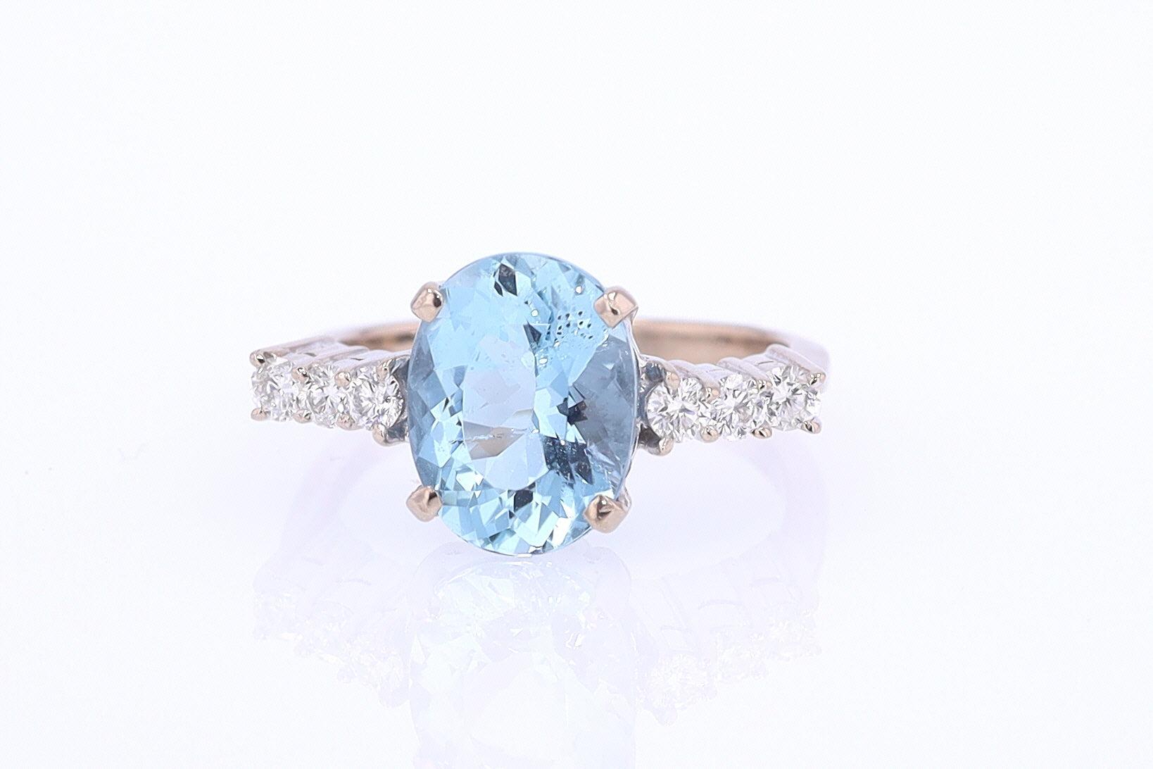 Mid Century 3.20 Carat Aquamarine Engagement Ring