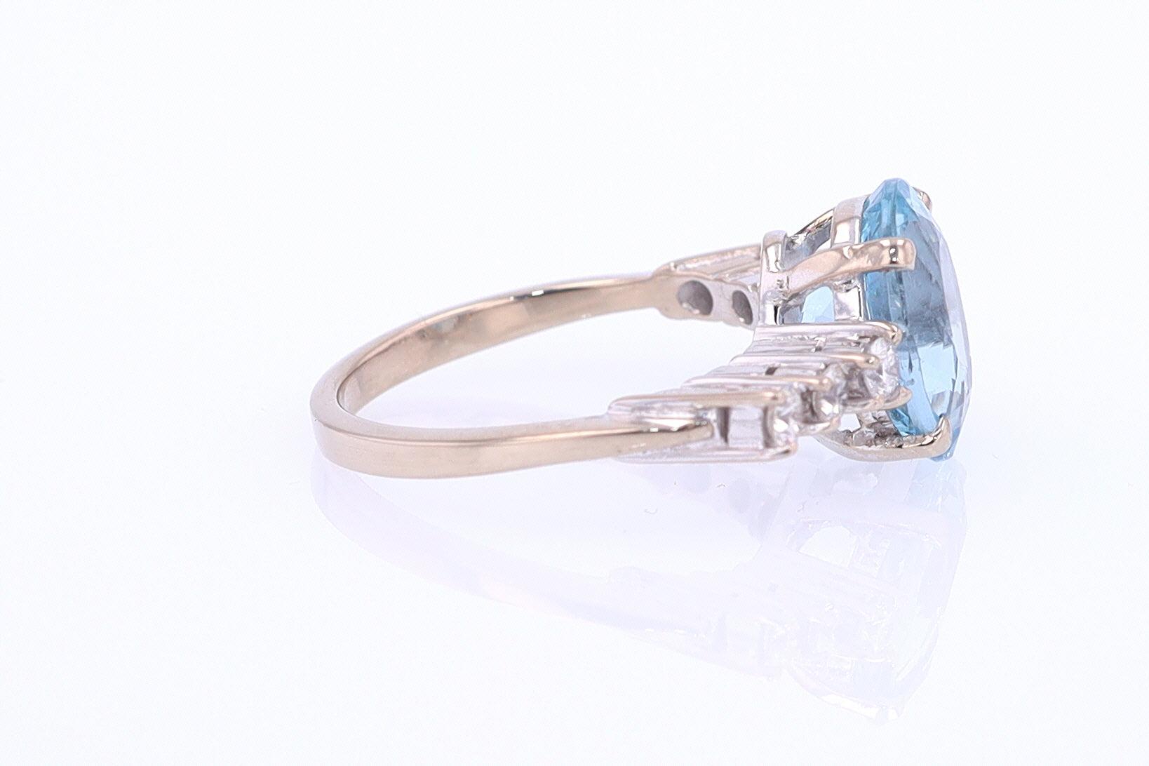 Mid Century 3.20 Carat Aquamarine Engagement Ring