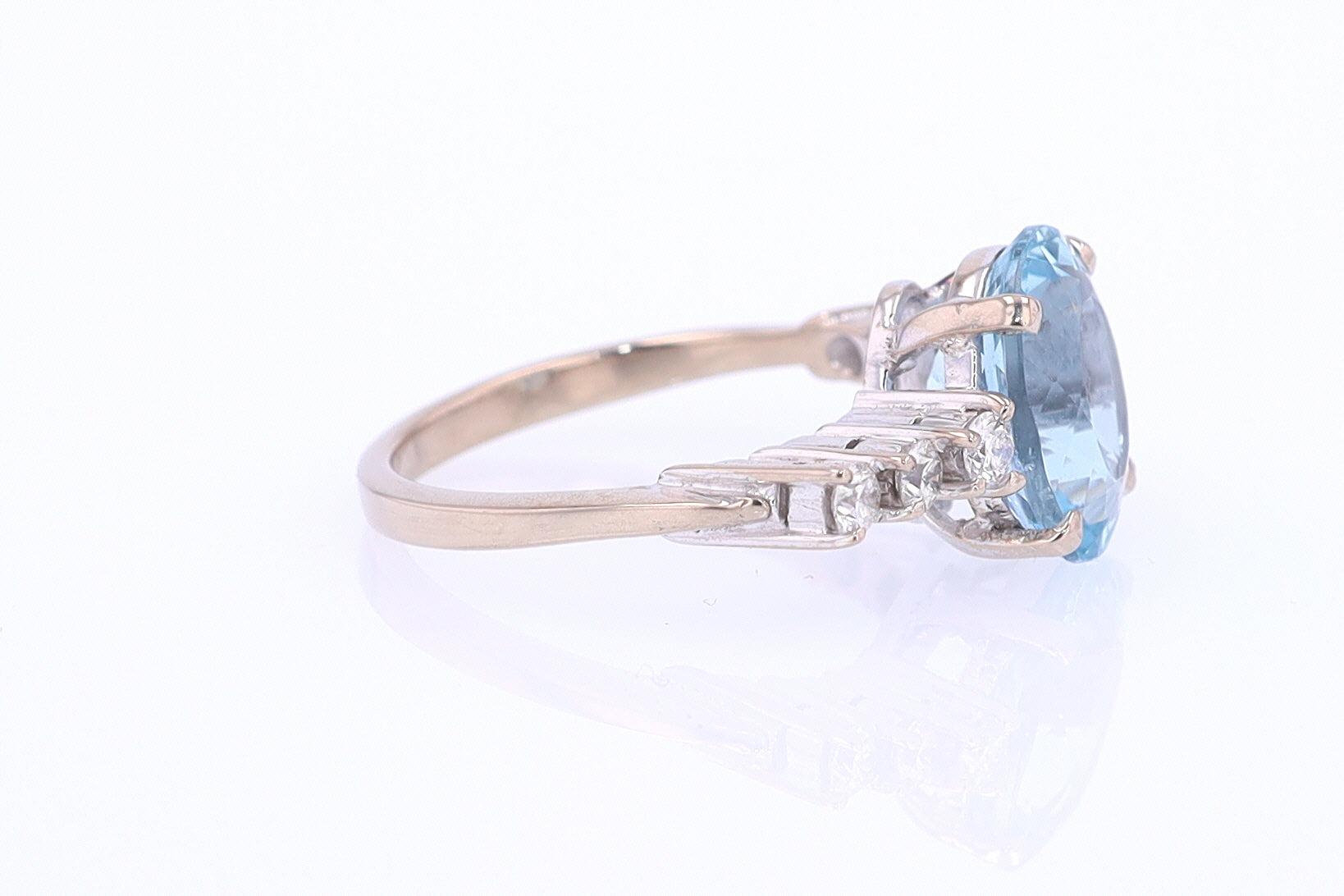 Mid Century 3.20 Carat Aquamarine Engagement Ring