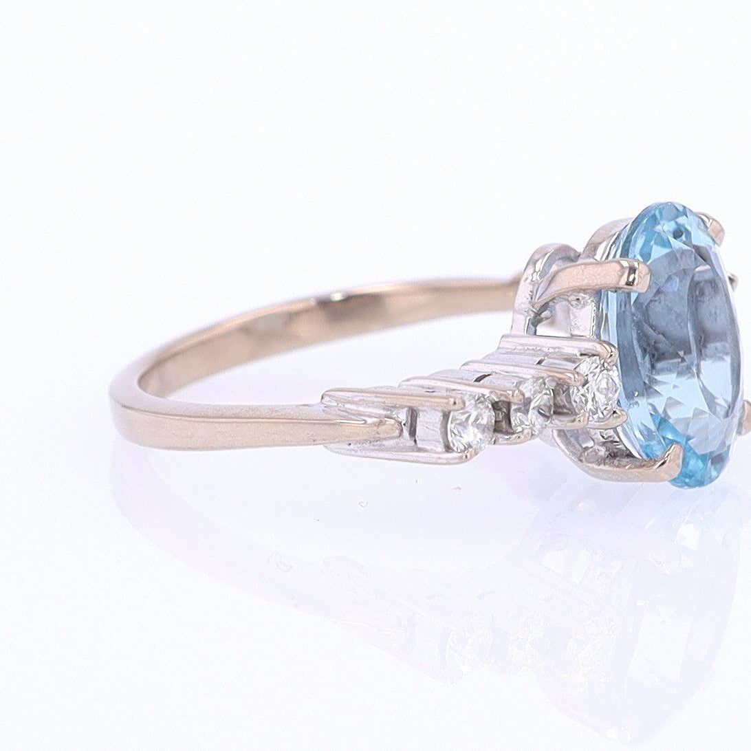 Mid Century 3.20 Carat Aquamarine Engagement Ring