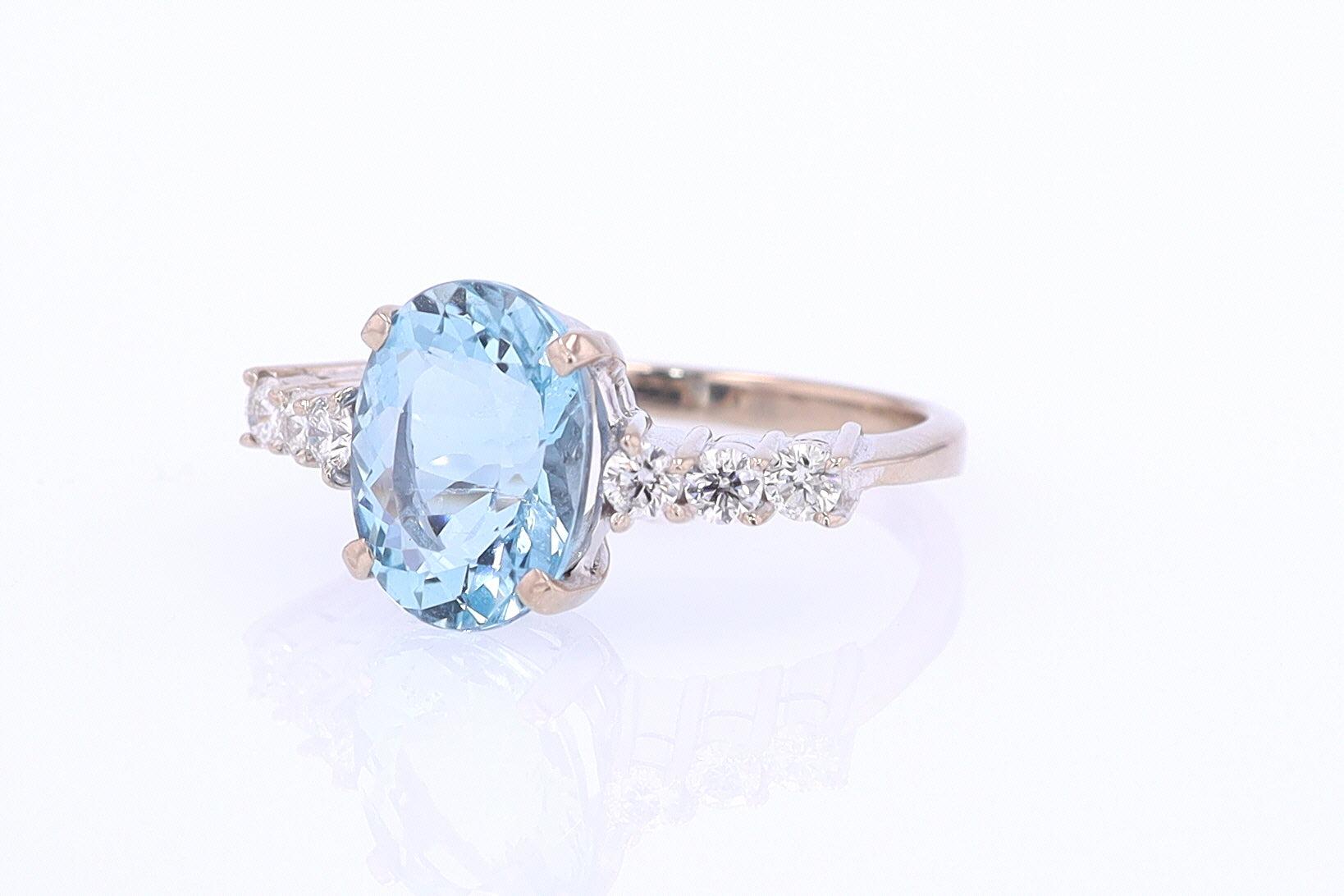 Mid Century 3.20 Carat Aquamarine Engagement Ring