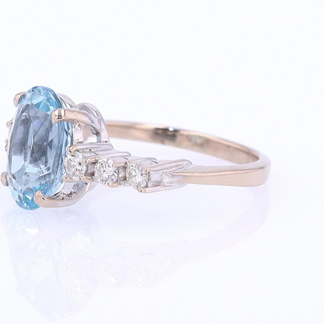 Mid Century 3.20 Carat Aquamarine Engagement Ring