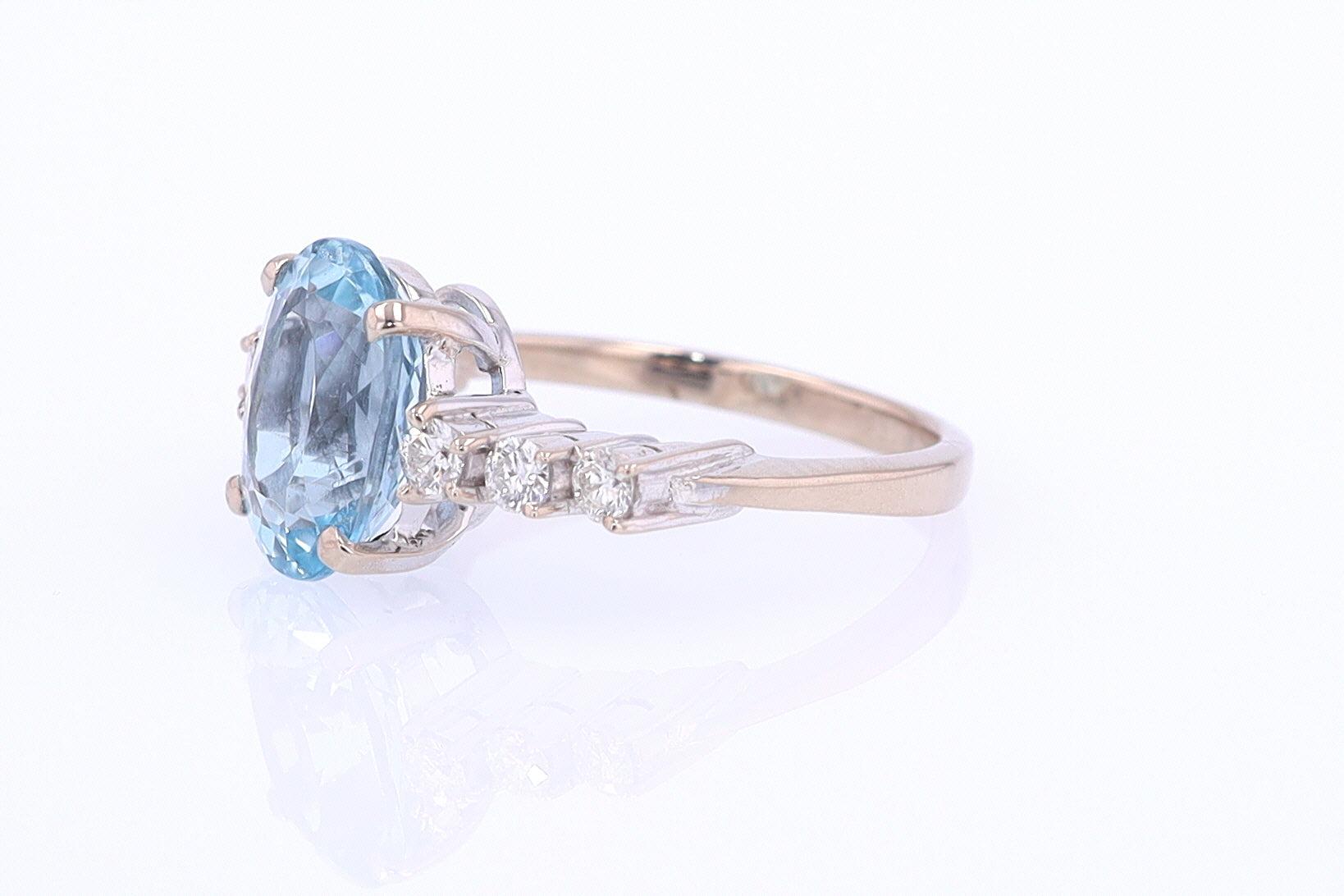 Mid Century 3.20 Carat Aquamarine Engagement Ring