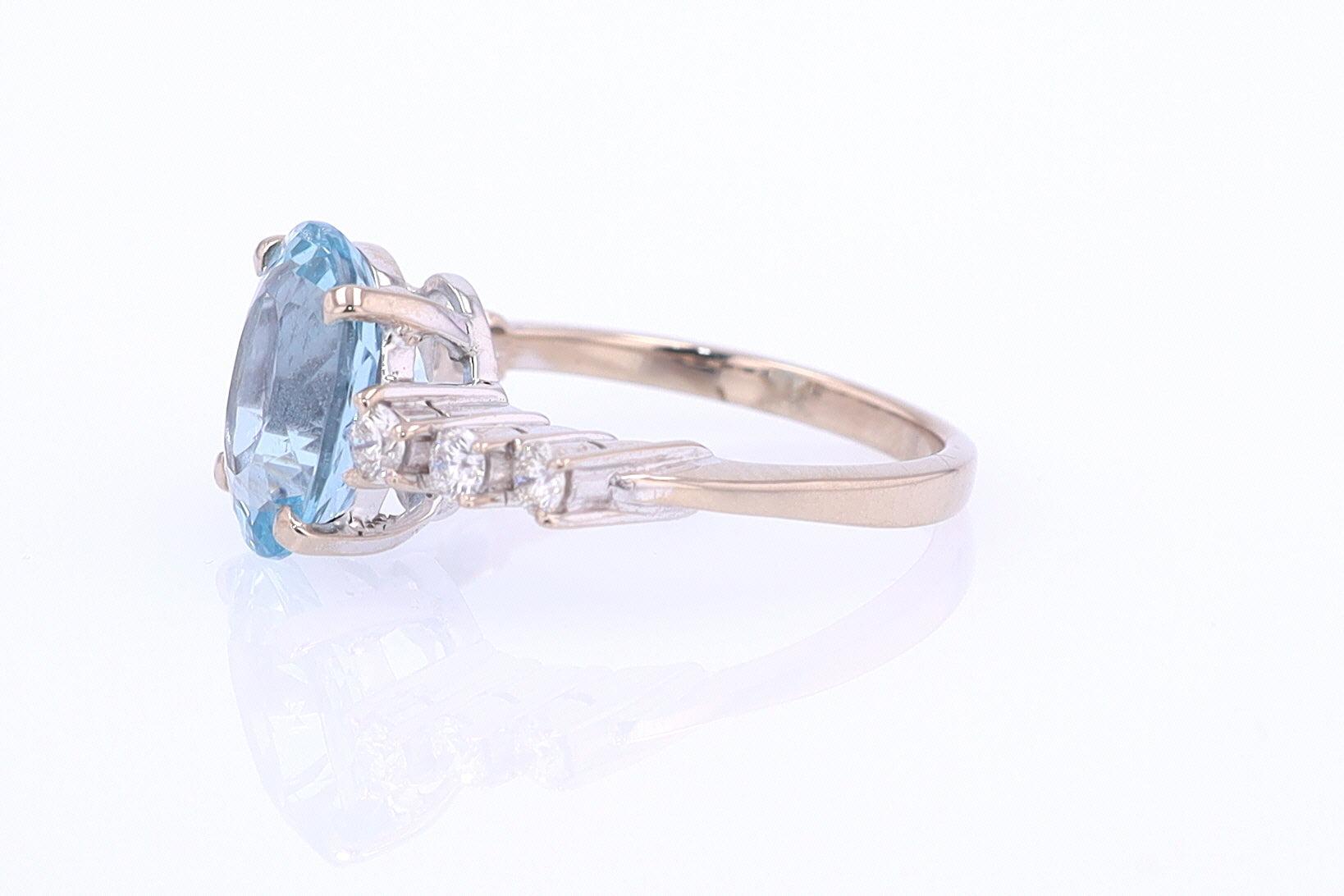 Mid Century 3.20 Carat Aquamarine Engagement Ring