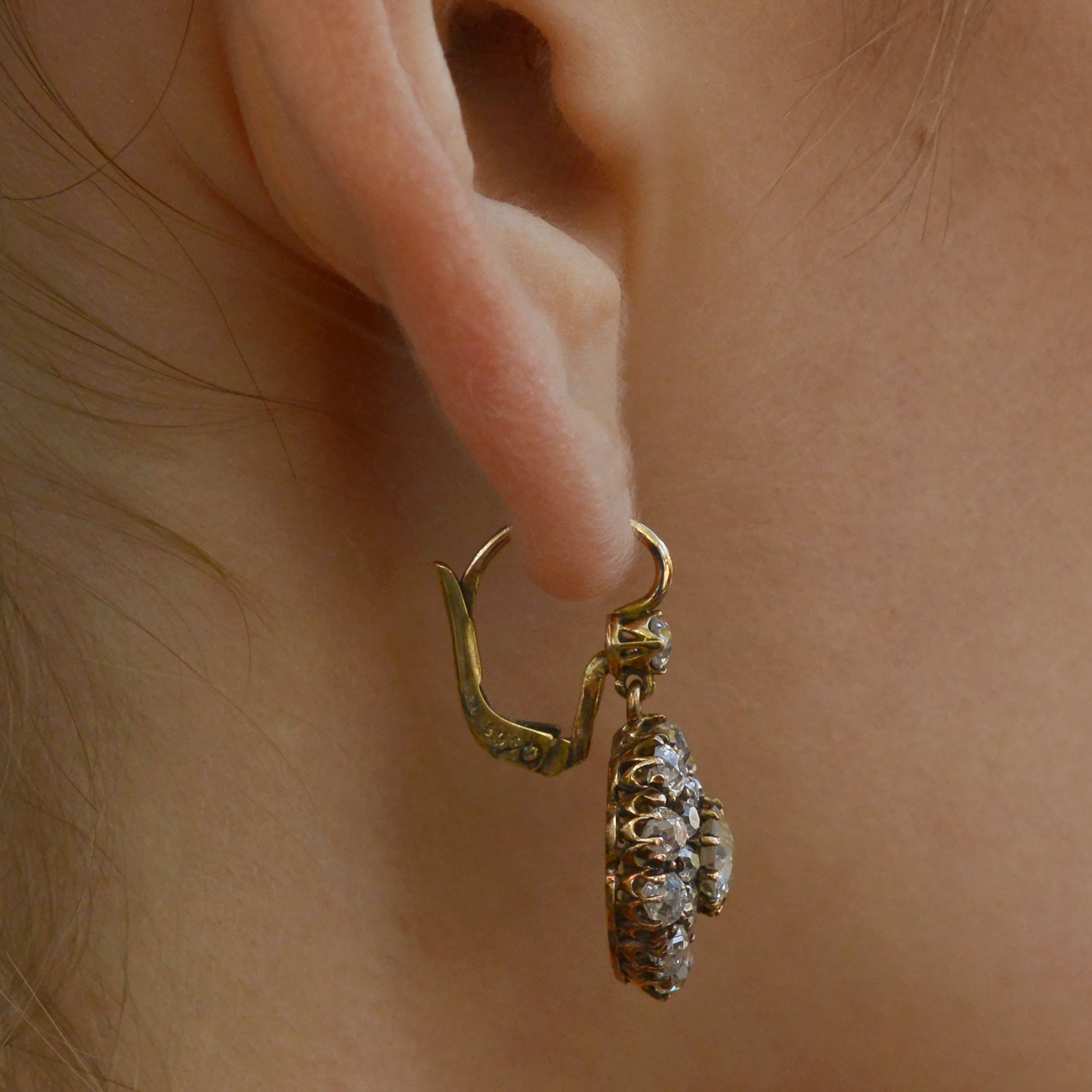 Outstanding Victorian 5 1/2 Carat Old Mine Diamond Earrings