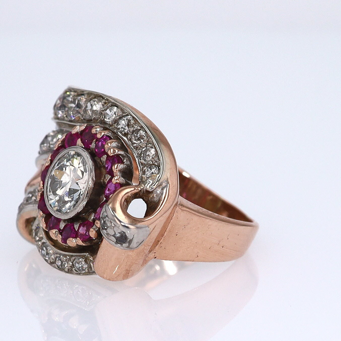 Retro 1940s Ruby & Diamond Cocktail Ring