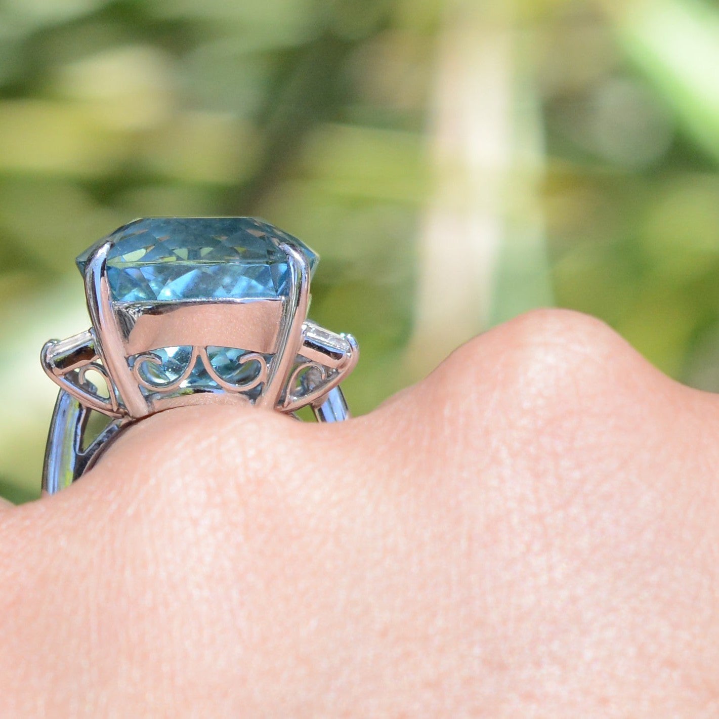 Retro Deep Blue 20 Carat Cushion Aquamarine Cocktail Ring