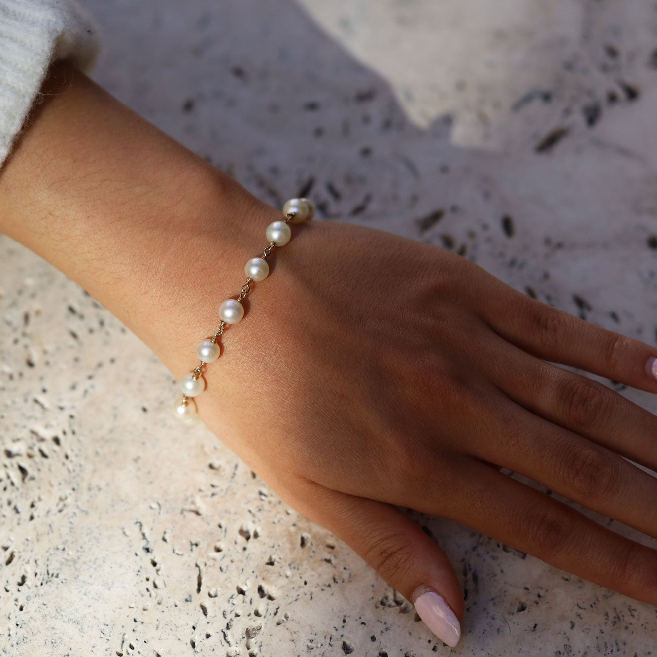 Vintage 14k Yellow Gold Pearl Station Bracelet