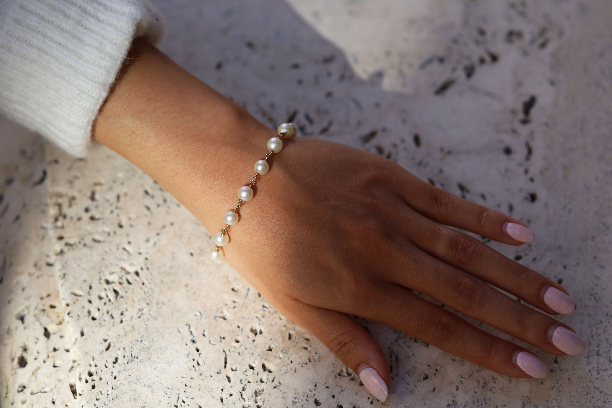 Vintage 14k Yellow Gold Pearl Station Bracelet