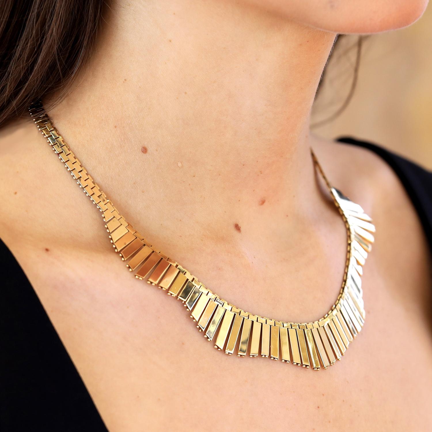Bold Italian Gold Vintage 18k Fringed Cleopatra Bib Necklace