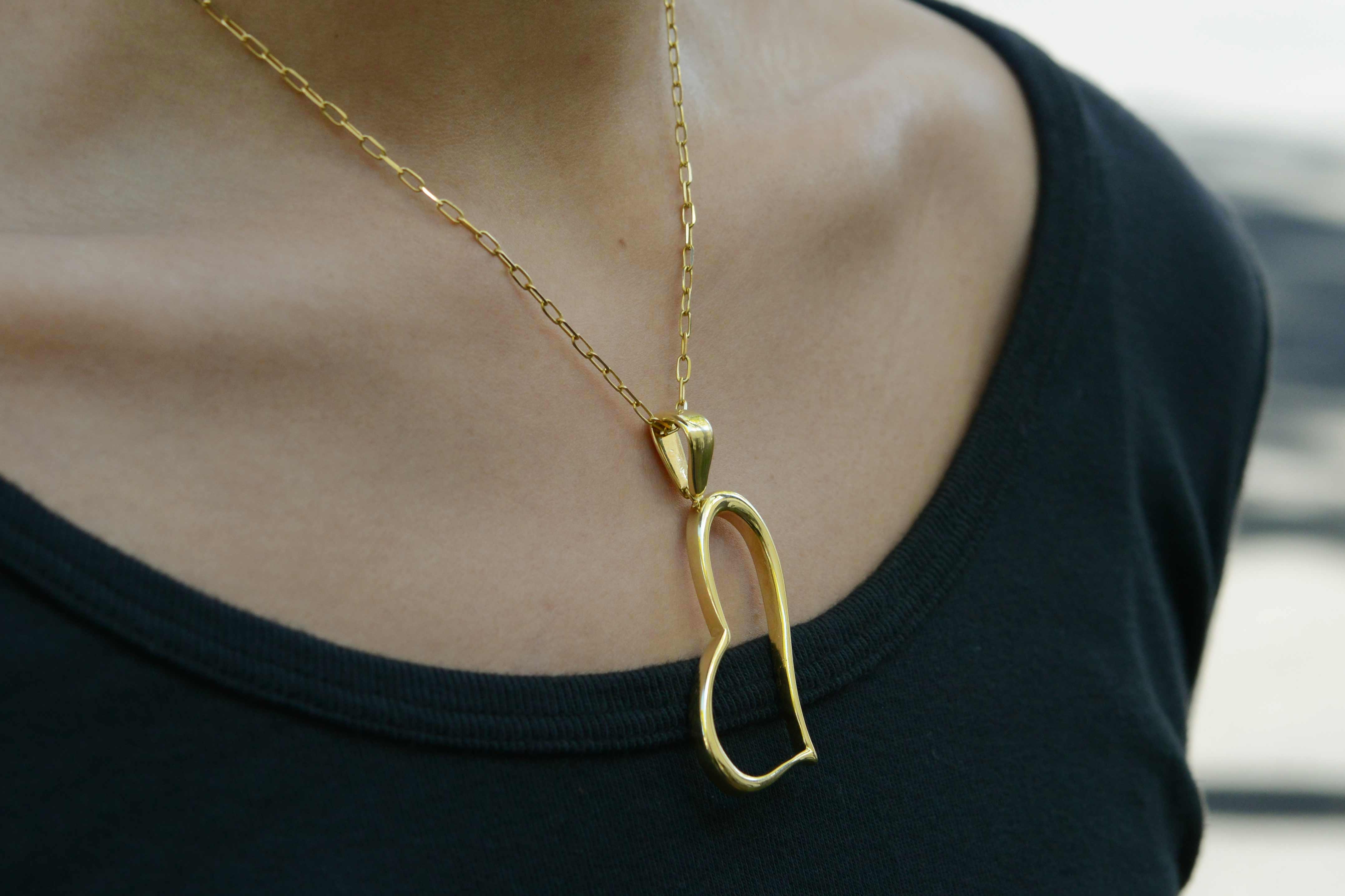 Vintage 1980s 18k Yellow Gold Giant Abstract Heart Pendant