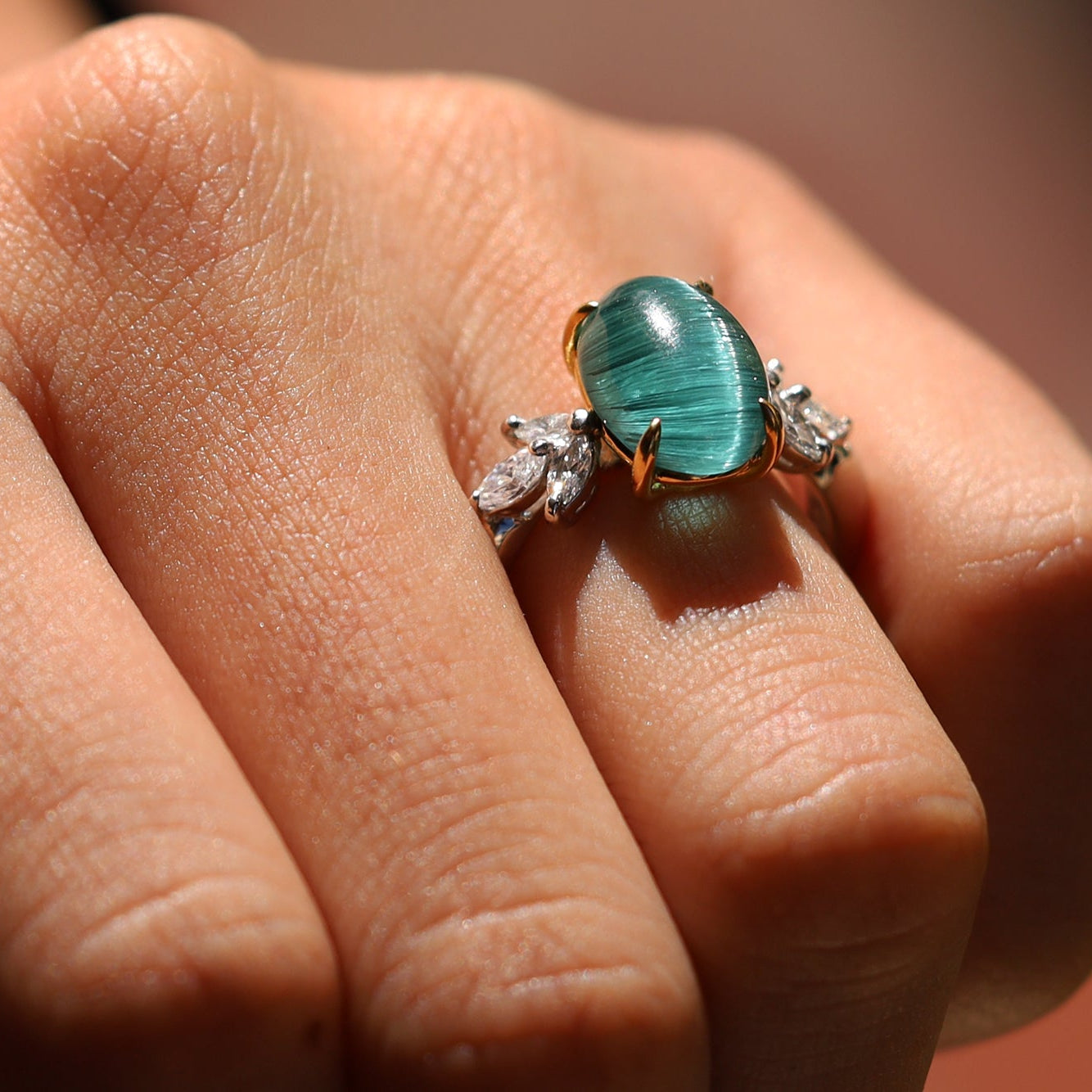 Vintage 4 Carat Cat's Eye Indicolite Tourmaline and Diamond Cocktail Ring