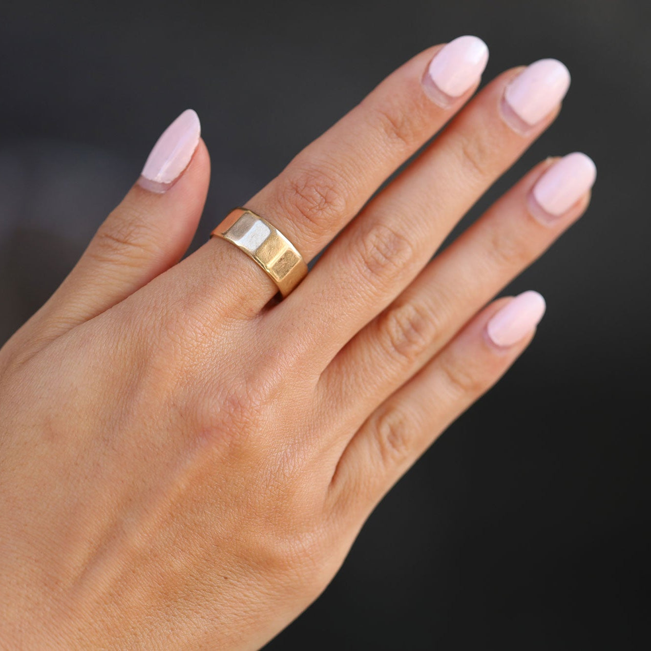 Vintage 6 Grams 14k Yellow Gold Florentine Band