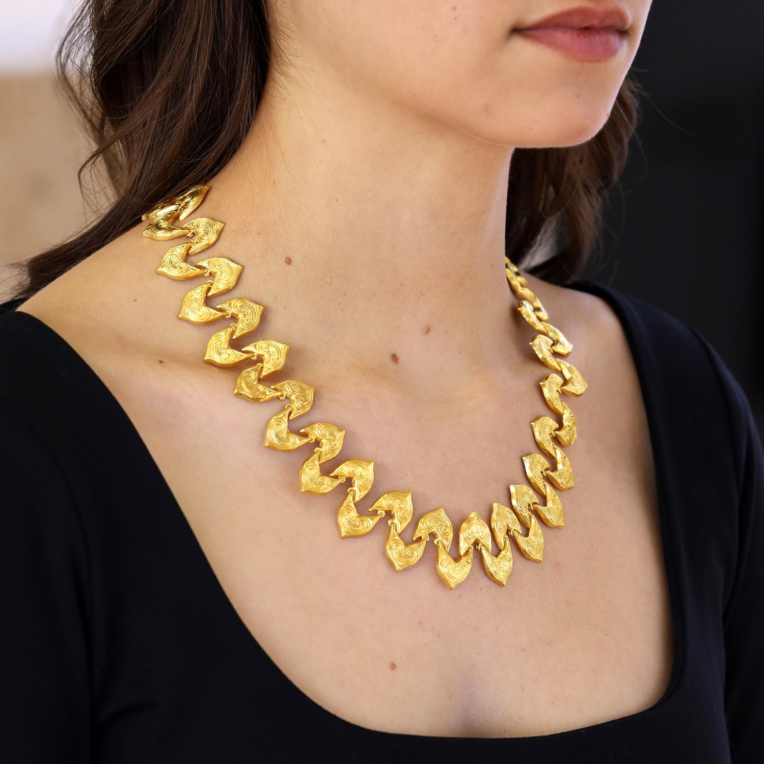 Awe Inspiring Vintage Ilias Lalaounis 22k Gold Ivy Leaf Necklace