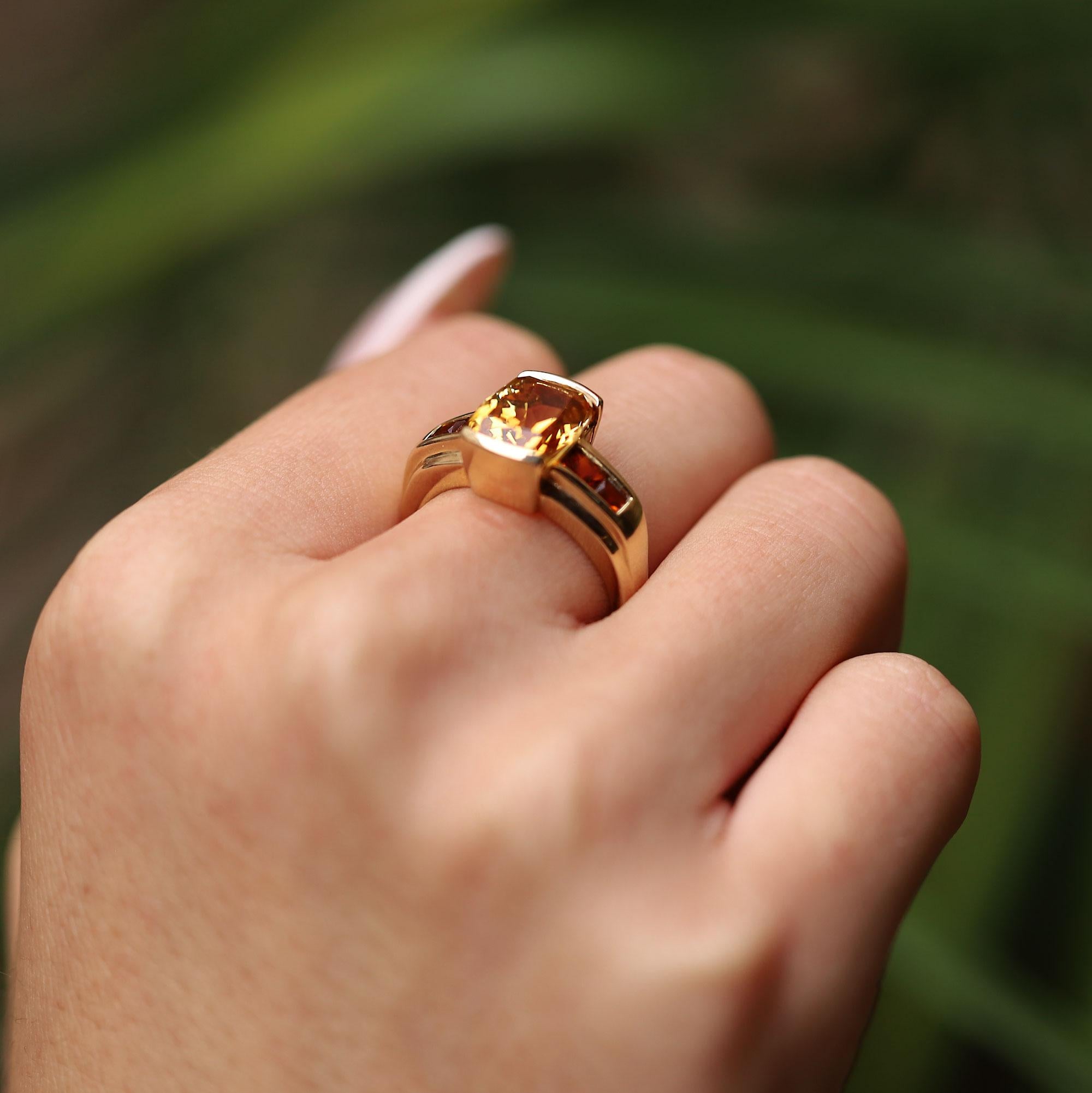 Vintage Yellow Gold 2.85 Carat Citrine Ring
