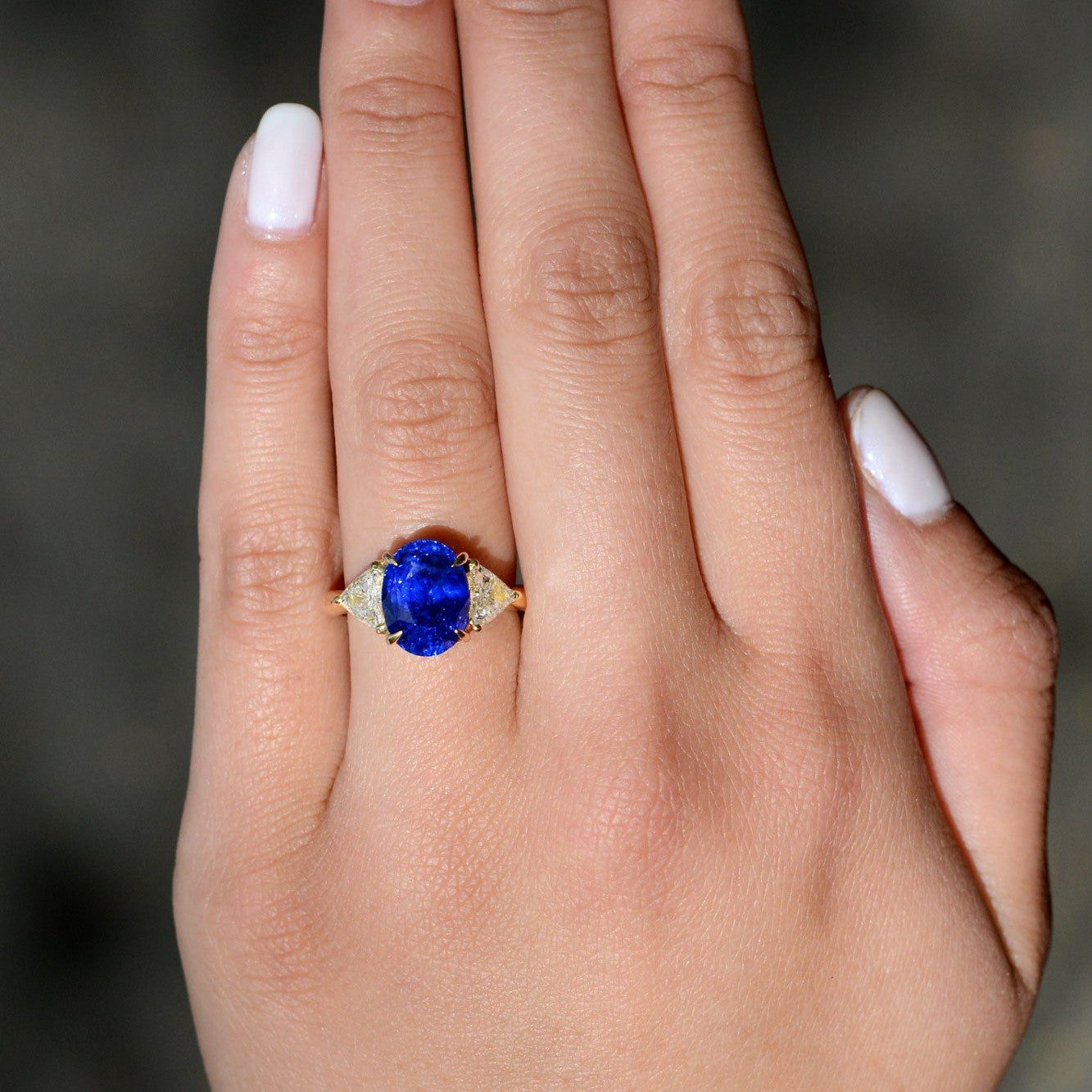 Vintage GIA Certified 6 Carat Ceylon Sapphire Engagement Ring