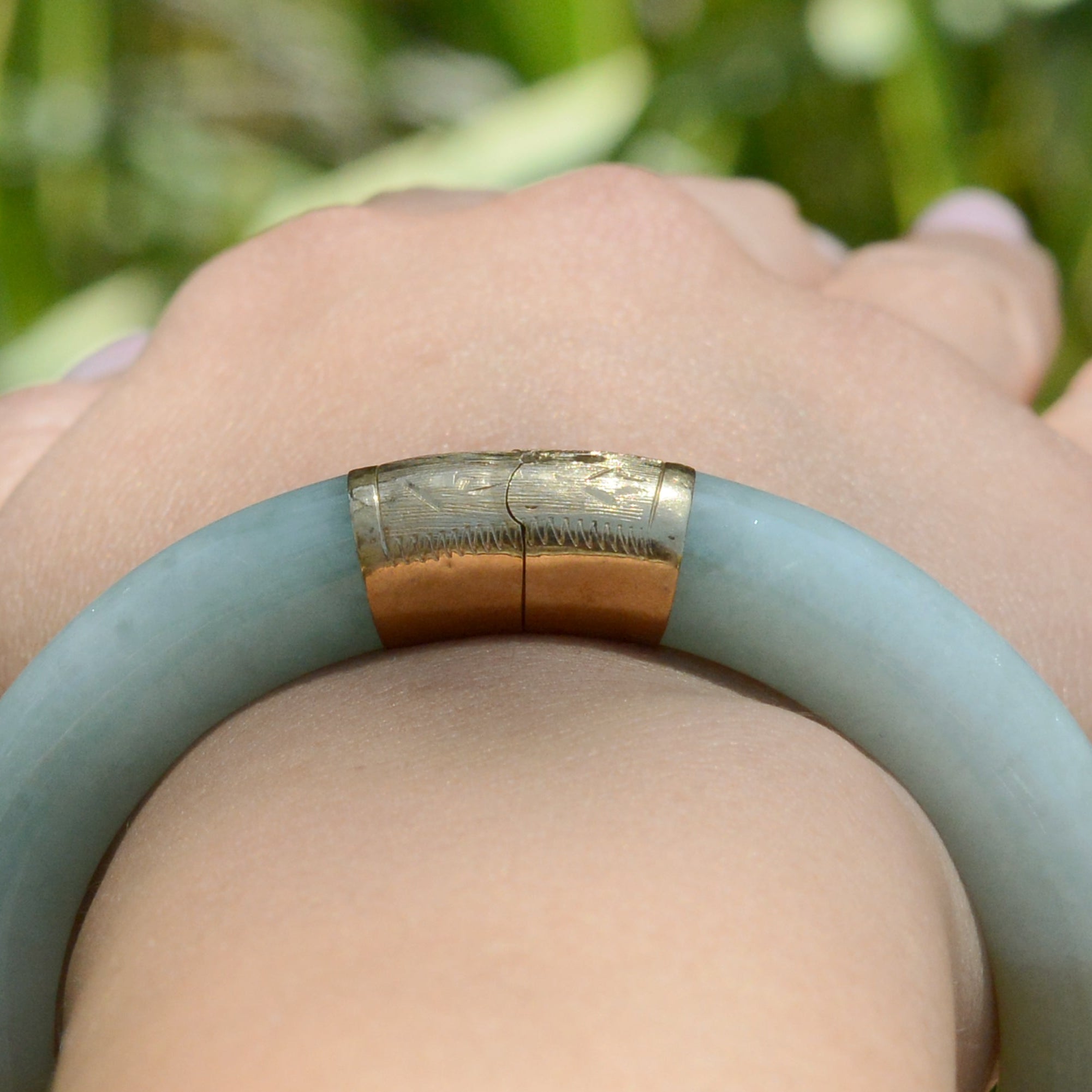 Vintage Natural Jadeite Jade Hinged Bangle Bracelet