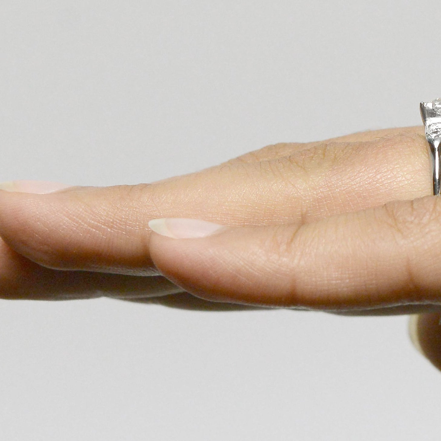 A 5 diamonds solitaire engagement ring.