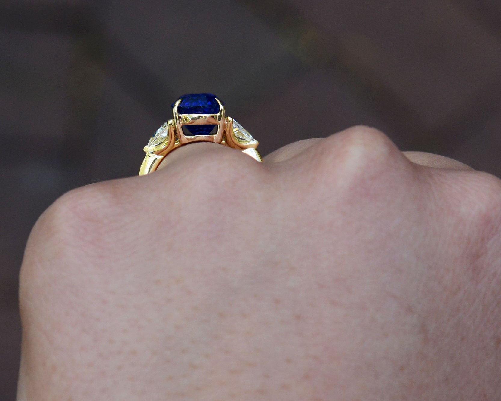 Vintage GIA Certified 6 Carat Ceylon Sapphire Engagement Ring