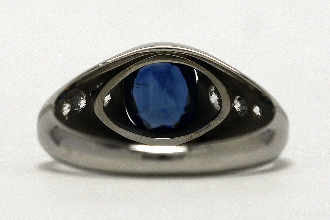 It told, the power of sapphires brings harmony between lovers, as well as peace between adversaries.