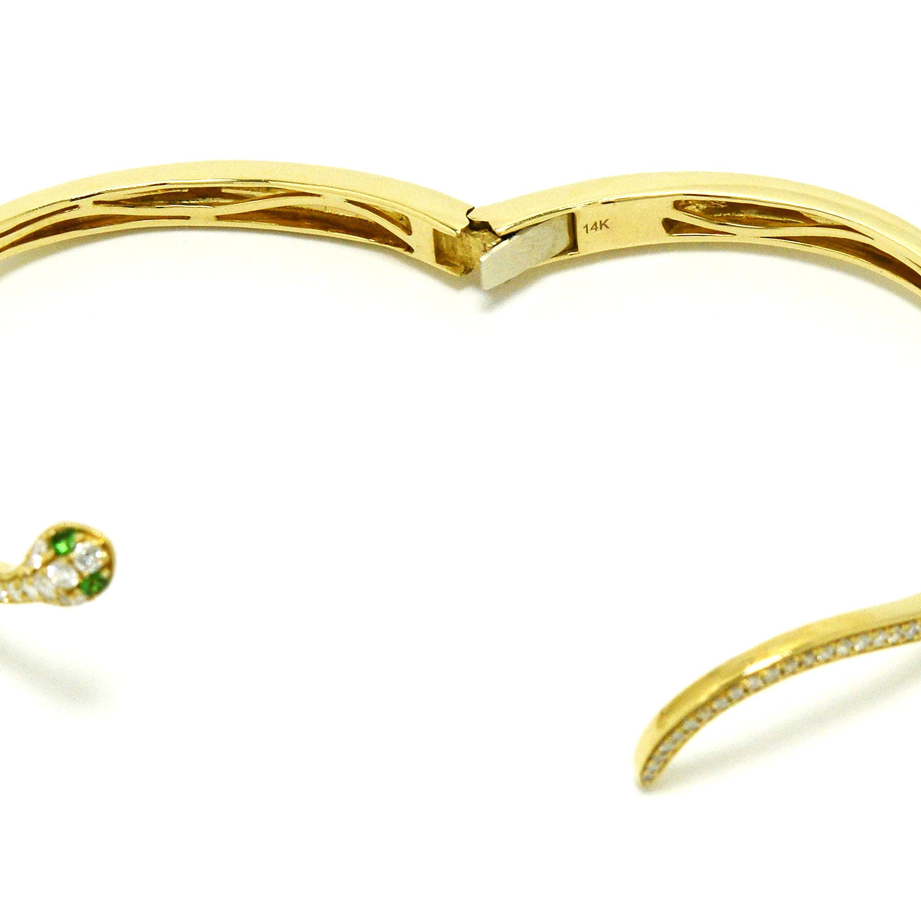 This bangle's Egyptian Revival style is reminiscent of Cleopatra.
