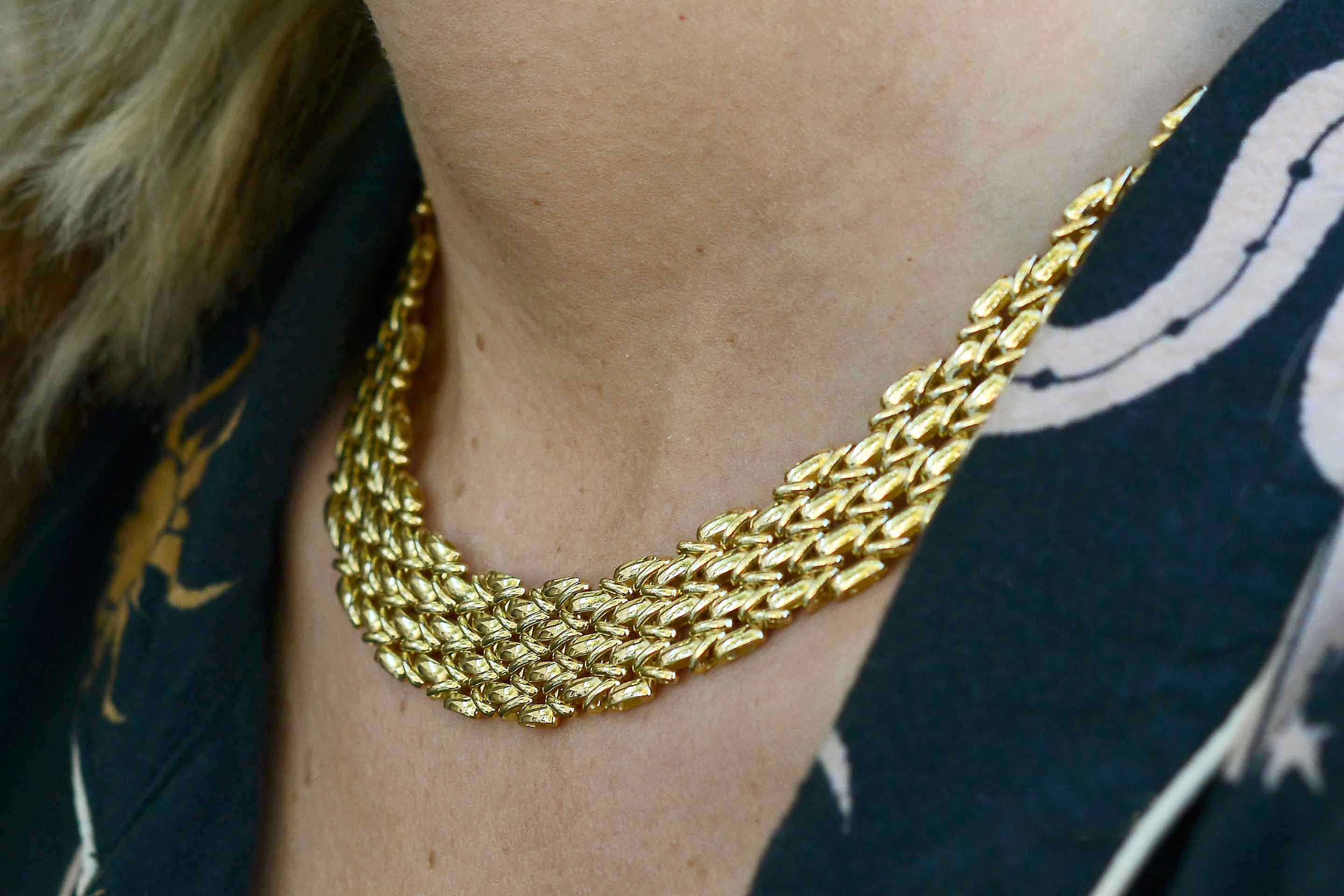 Cartier Panther Style Wide 18K Gold Choker Necklace