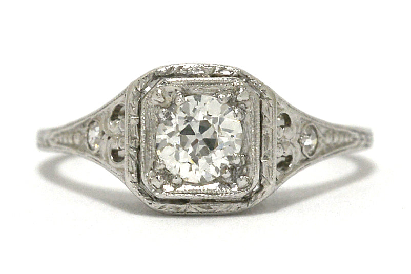 Solitaire Engagent Ring