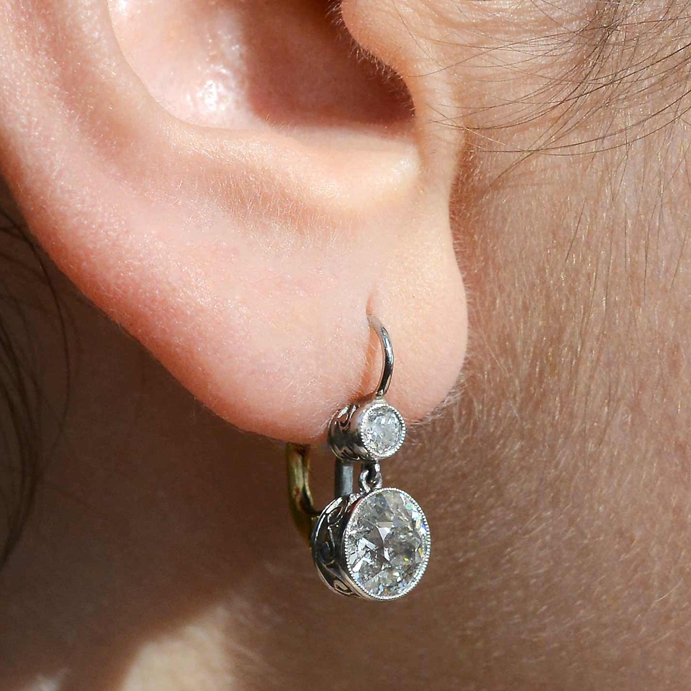 Art Deco Style Diamond Drop Earrings 2.86 Ctw Lever Backs