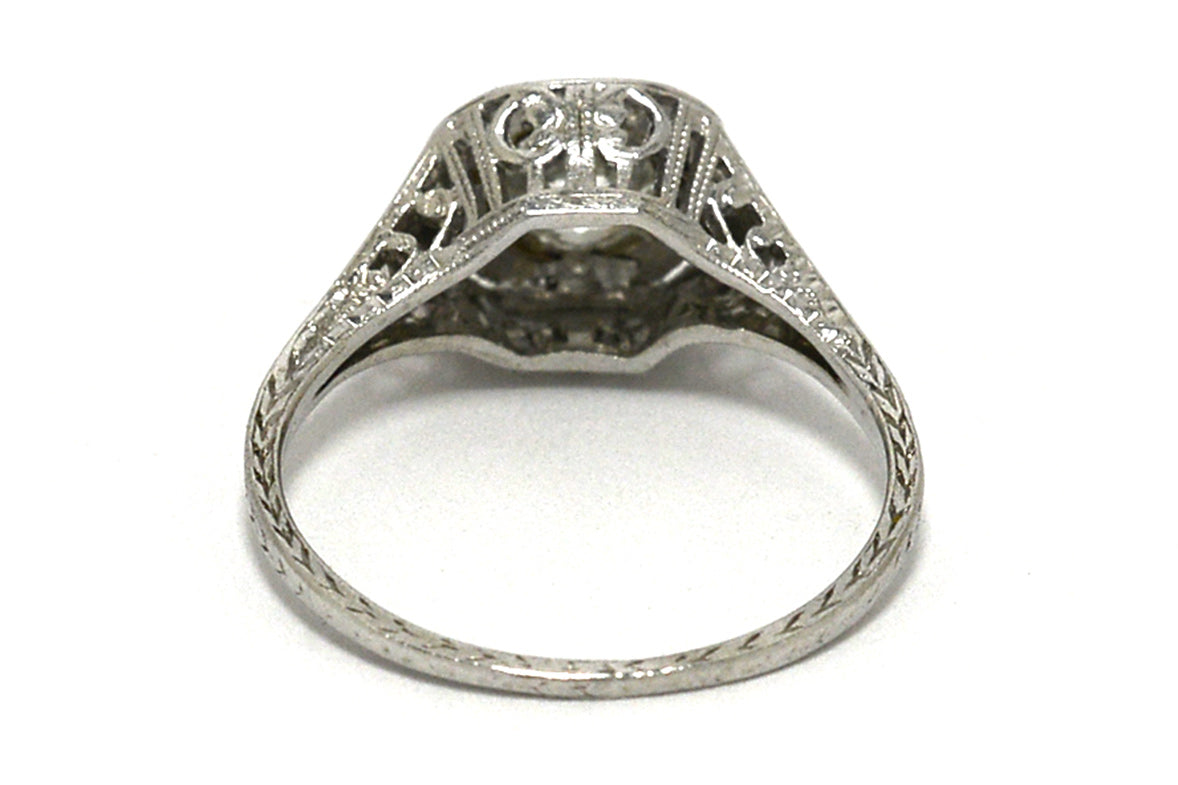 Solitaire Engagent Ring