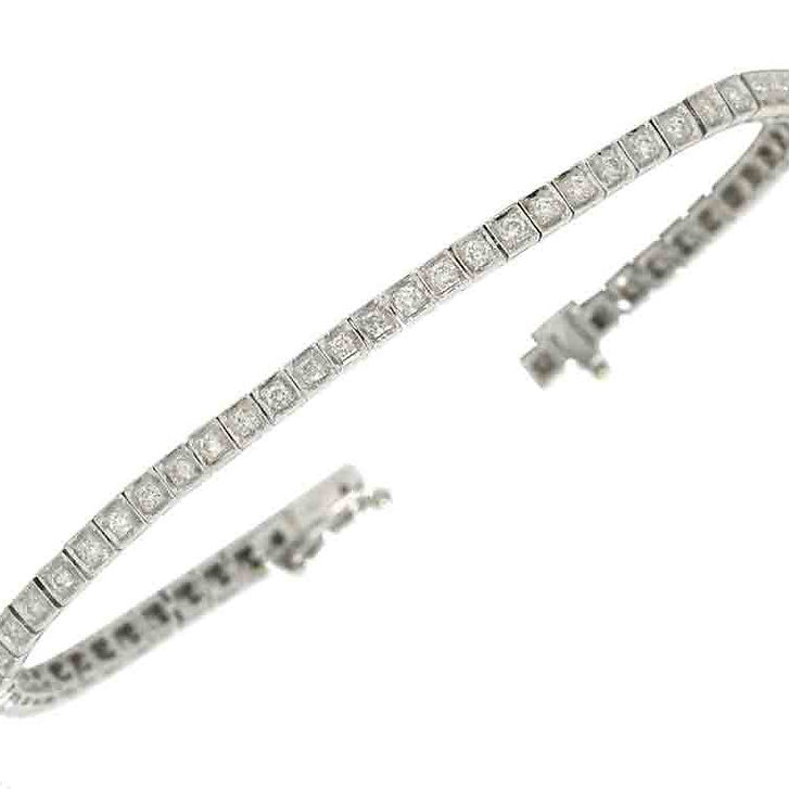 A straight line, 18k white gold Art Deco diamond bracelet.