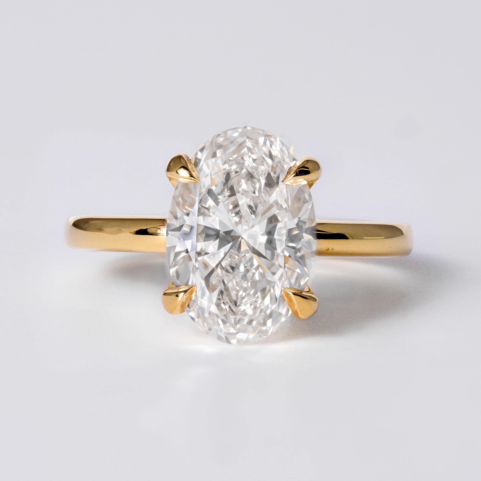 GIA Certified 3.01 CT Oval Natural Diamond 18k Gold Solitaire Engagement Ring