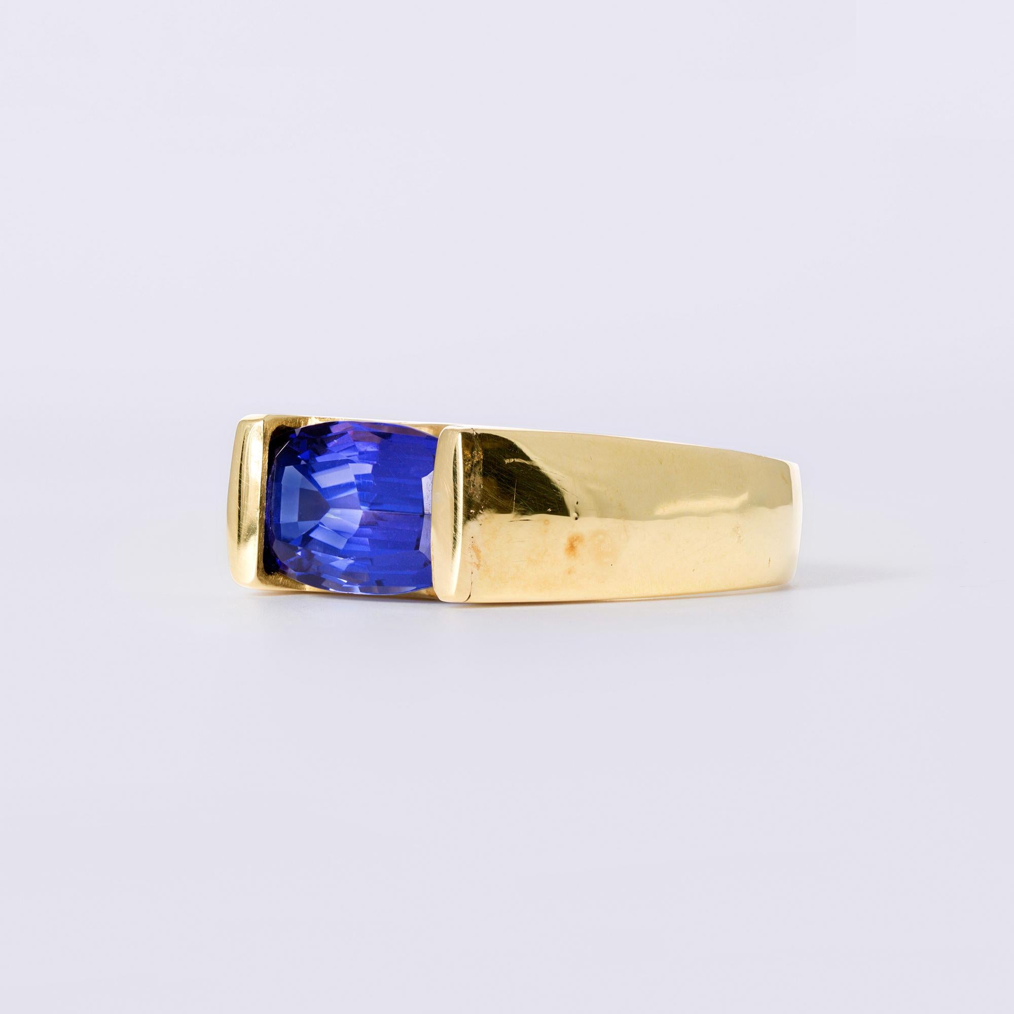 Estate 5 Carat Tanzanite East-West 18k Gold Men's Ring