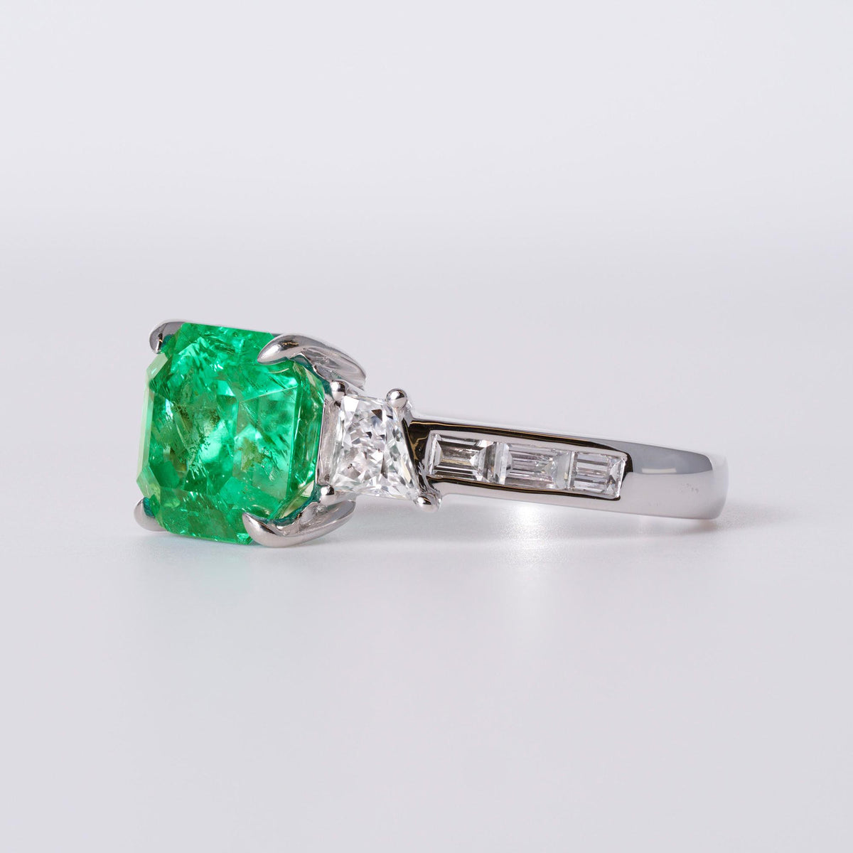 Fine 3.5 Carat Colombian Emerald & Diamond Platinum 3-Stone Ring