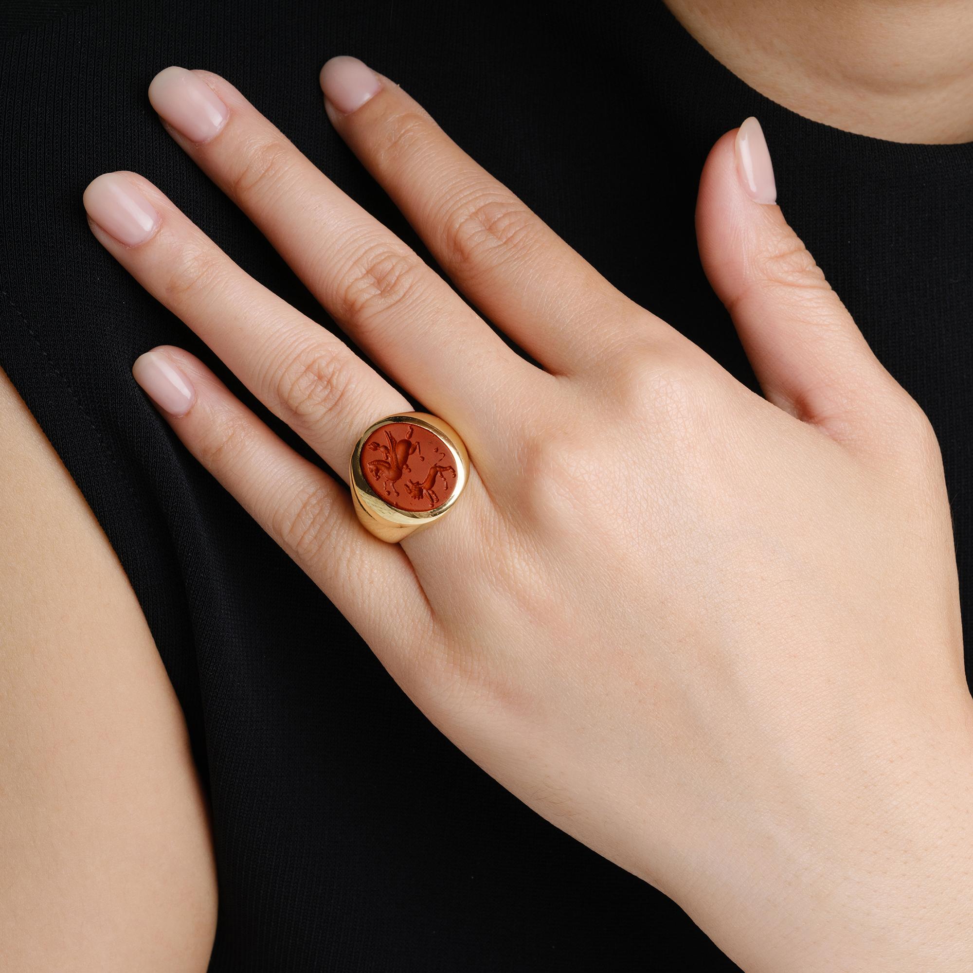 Vintage 1950s Mythology 18k Gold Intaglio Pegasus & Lion Signet Ring