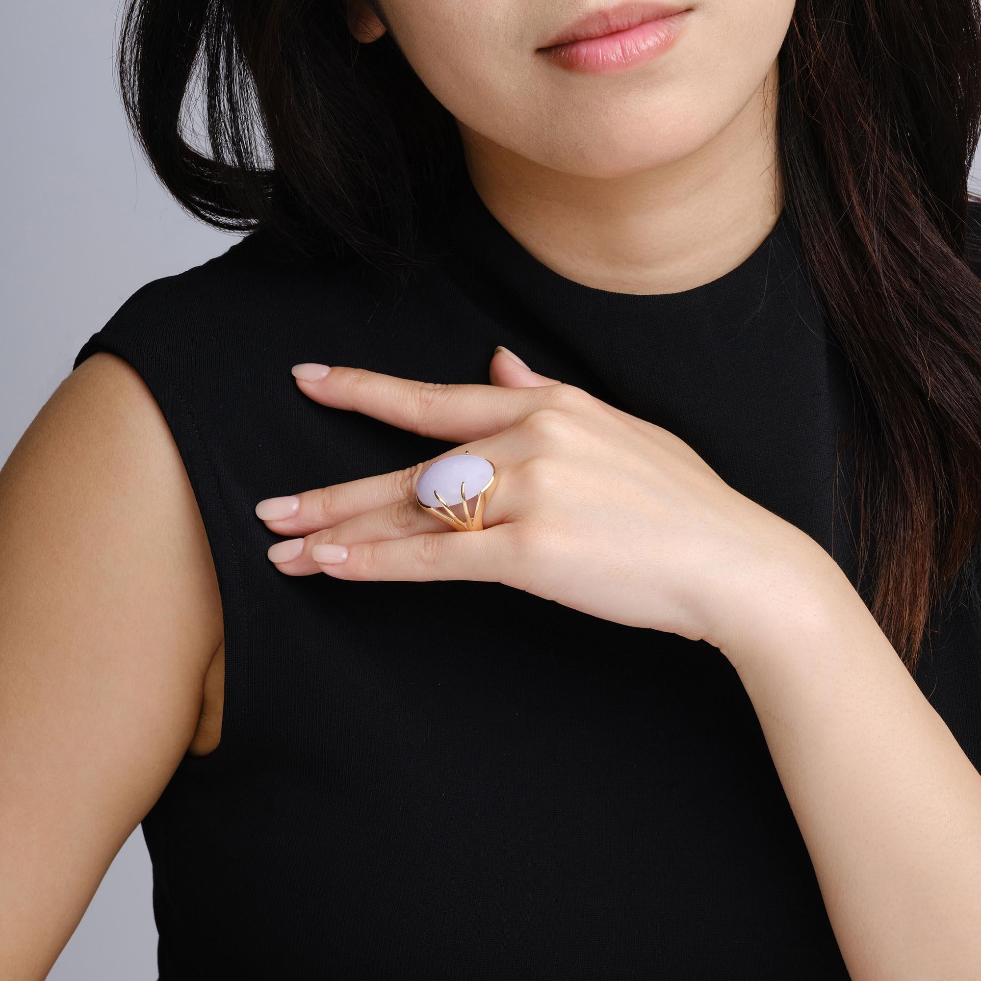 Vintage 40 Carat Lavender Jade 14k Yellow Gold Cocktail Ring