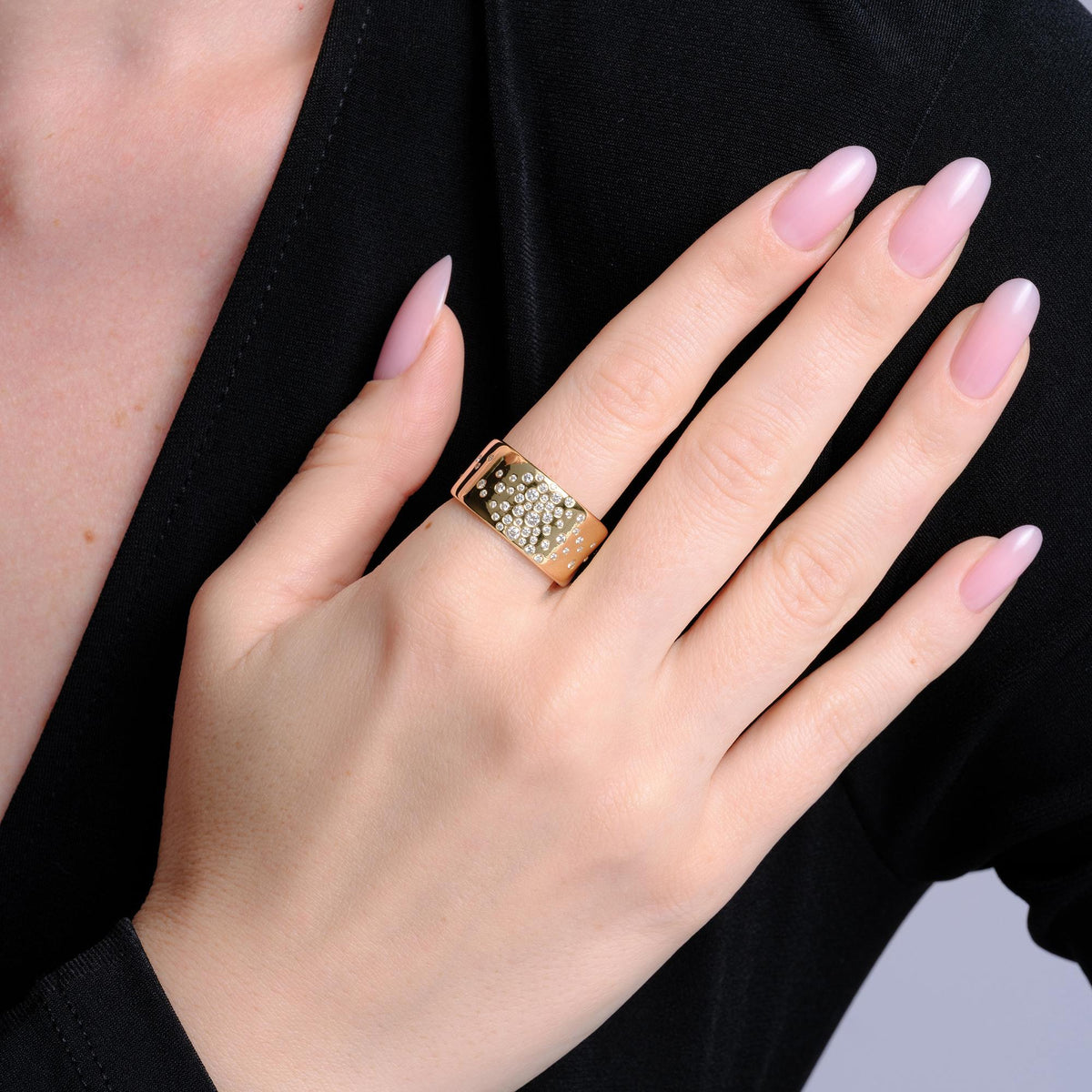 Estate Modern 0.42ctw Diamond 18k Gold Galaxy Wide Cigar Band Ring