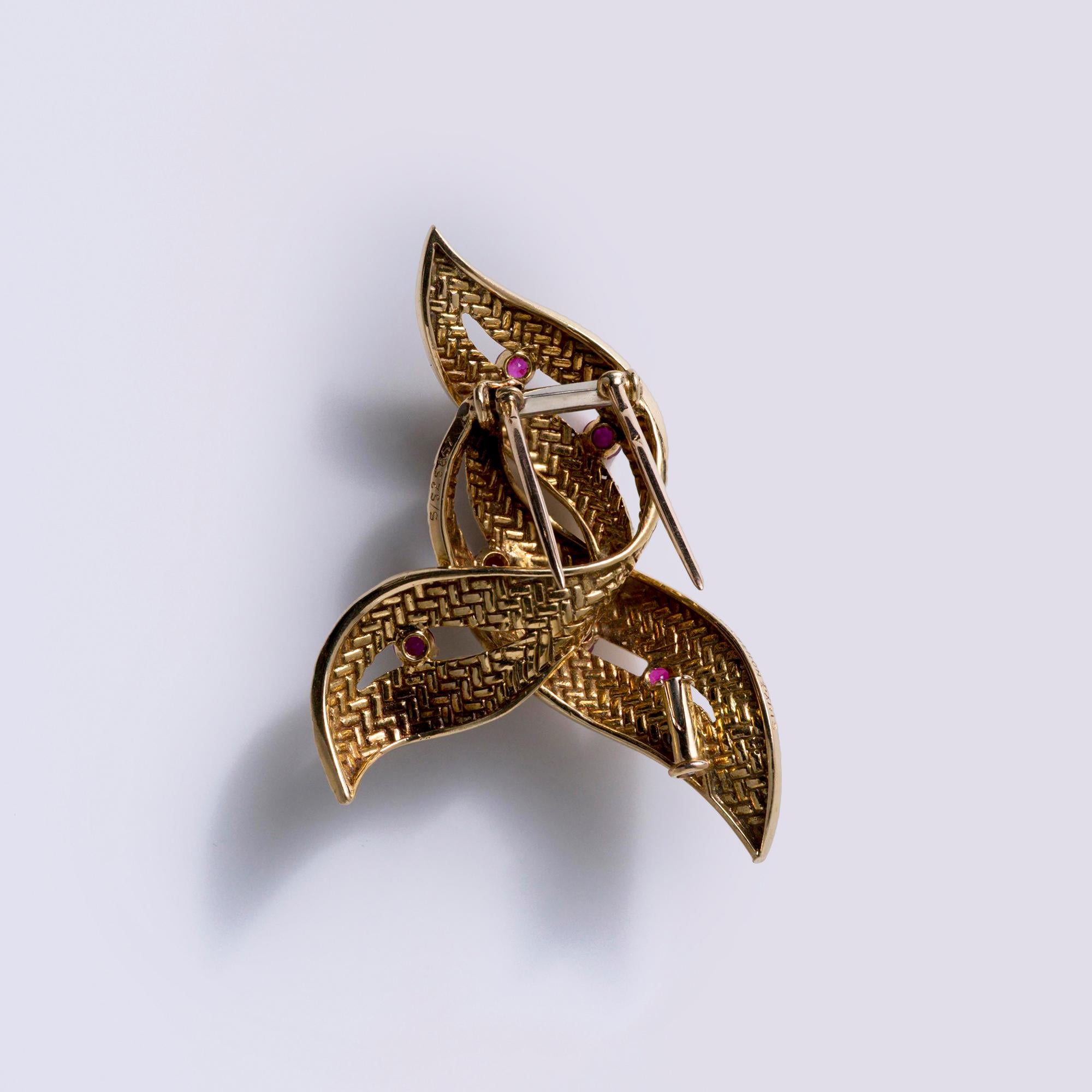 Retro 3 Dimensional Boucheron Ruby Brooch Pin Dress Clip