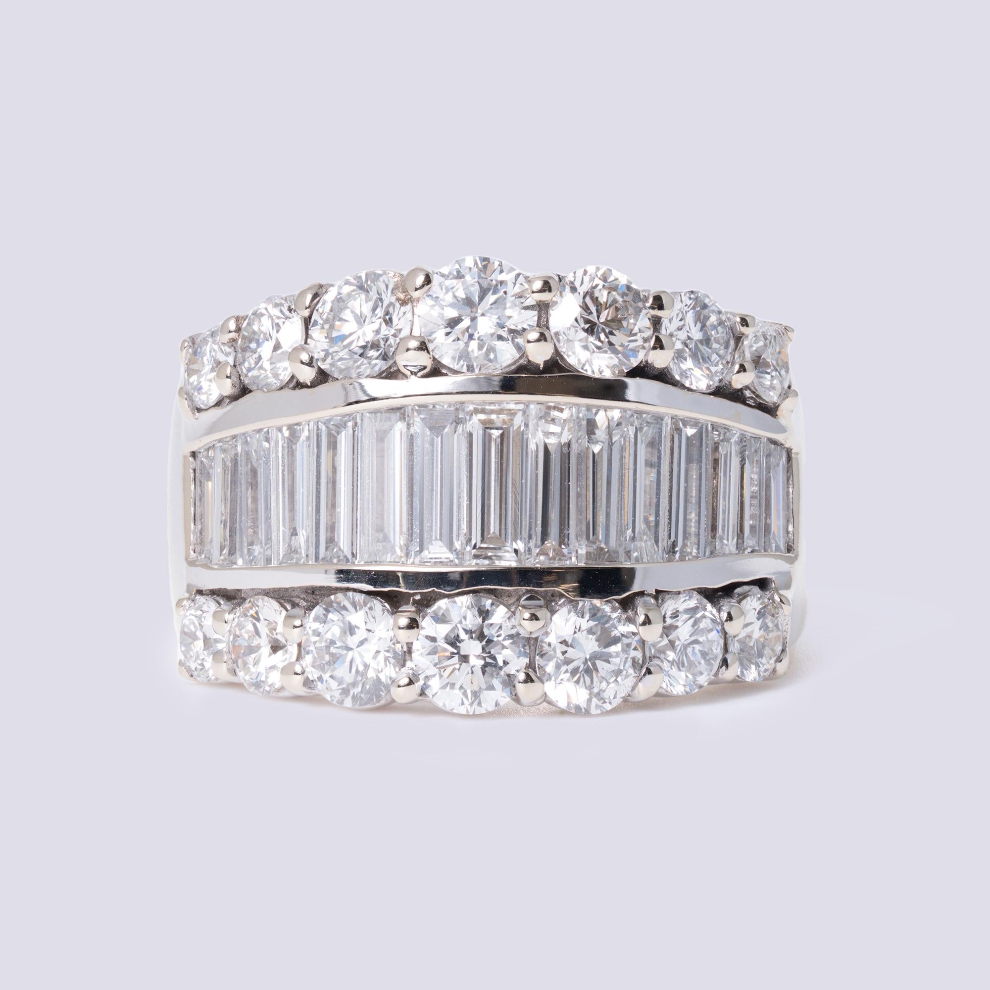 Vintage 3 Carat Diamond Baguette Round Brilliant 18K Gold Cigar Band Ring 1980s