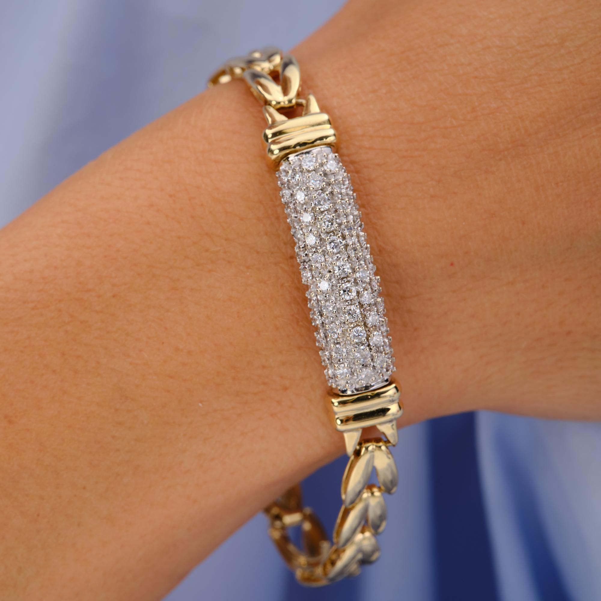 Vintage Estate 1980s Pavè Diamond 14k Gold Link Bracelet