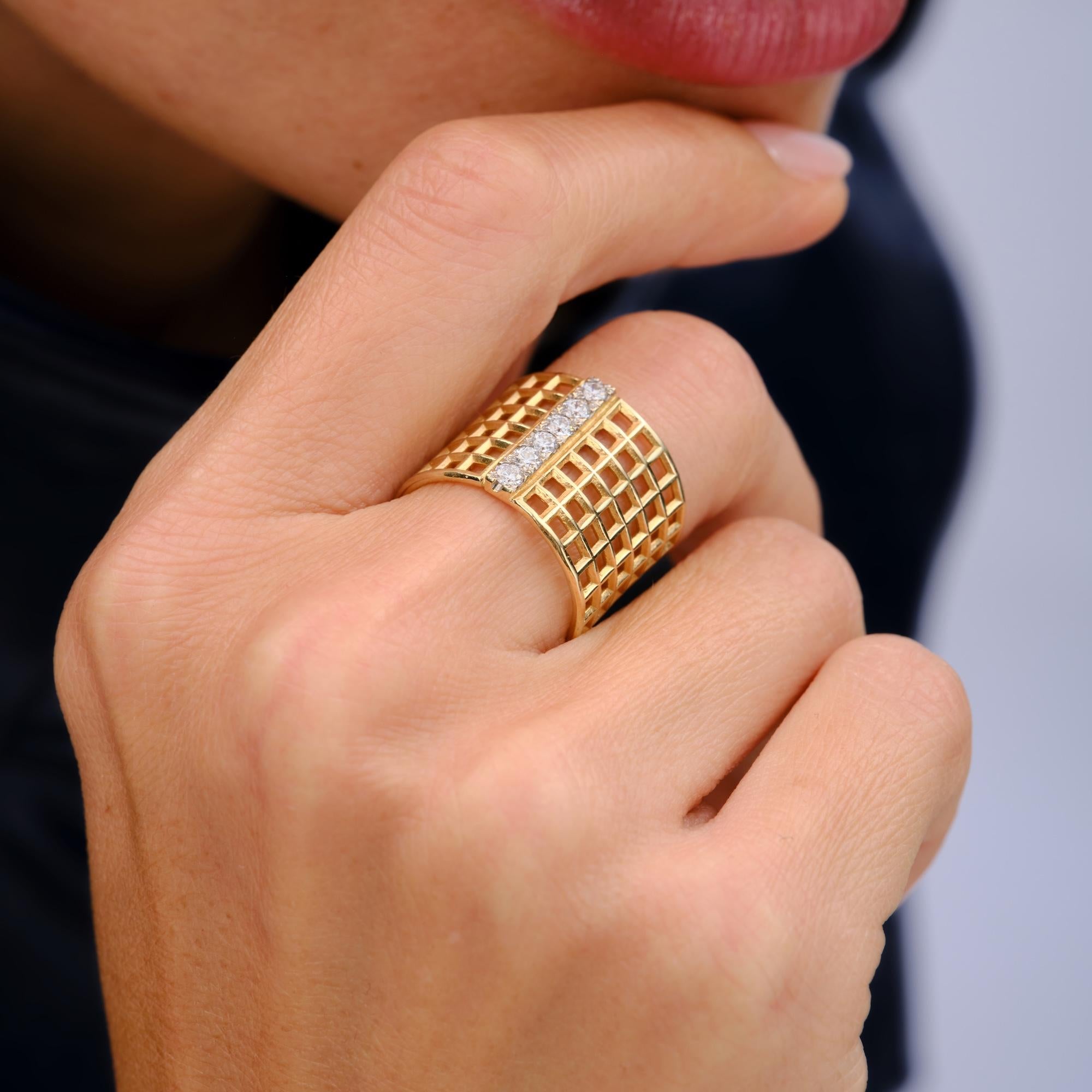 Vintage Mid Century Openwork Diamond Checkerboard 14k Gold Wide Cigar Band Ring
