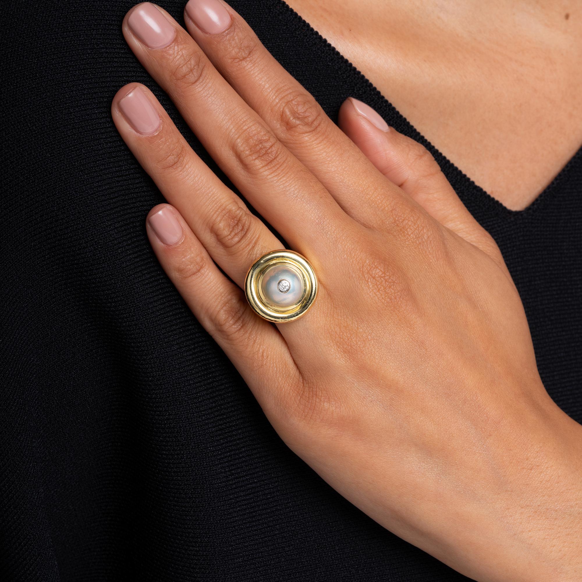 Vintage 1980s Tiffany & Co Paloma Picasso Pearl & Diamond 18k Ring