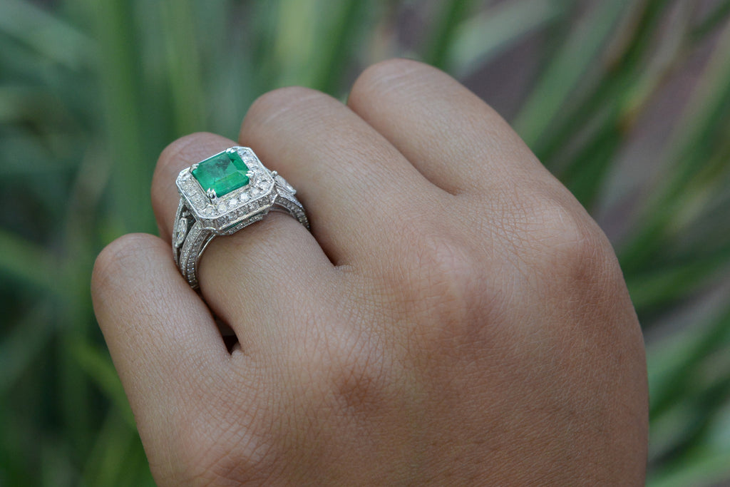 Vintage Emerald Cocktail Ring