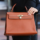 Hermès 2004 Kelly 28 Taurillion Clemence & Gold Satchel