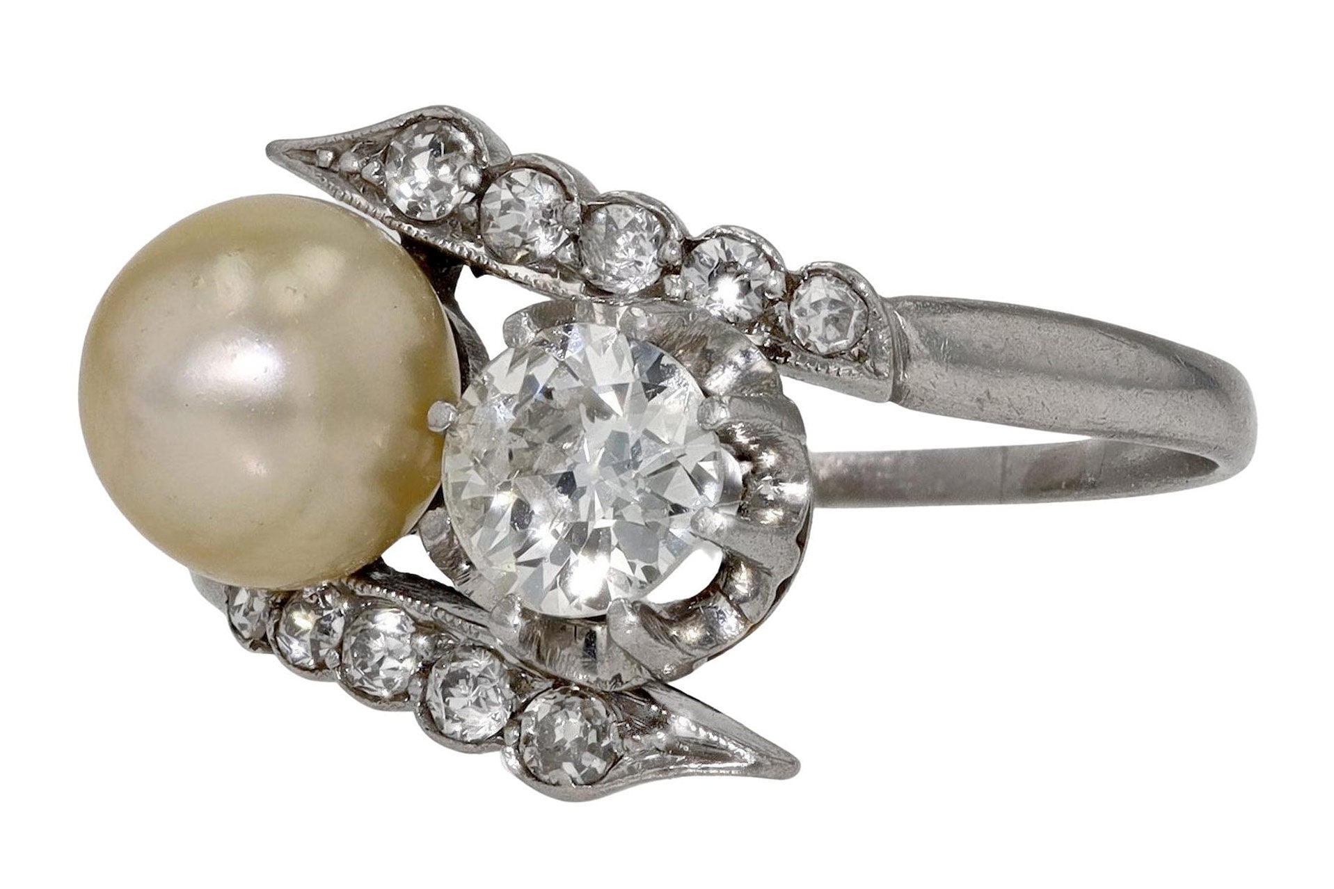 Vintage Toi Et Moi Engagement Ring