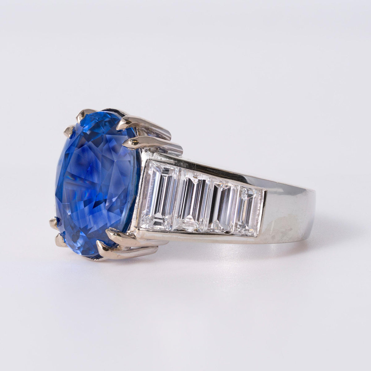 Estate Vintage GIA Certified 6.30 Carat Blue Sapphire & Diamond Ring
