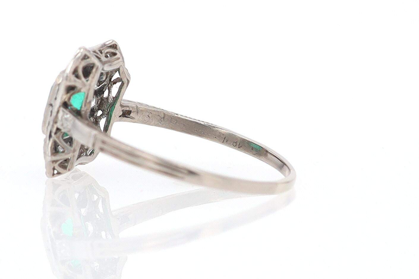 Antique Edwardian Filigree Emerald & Diamond Engagement Ring