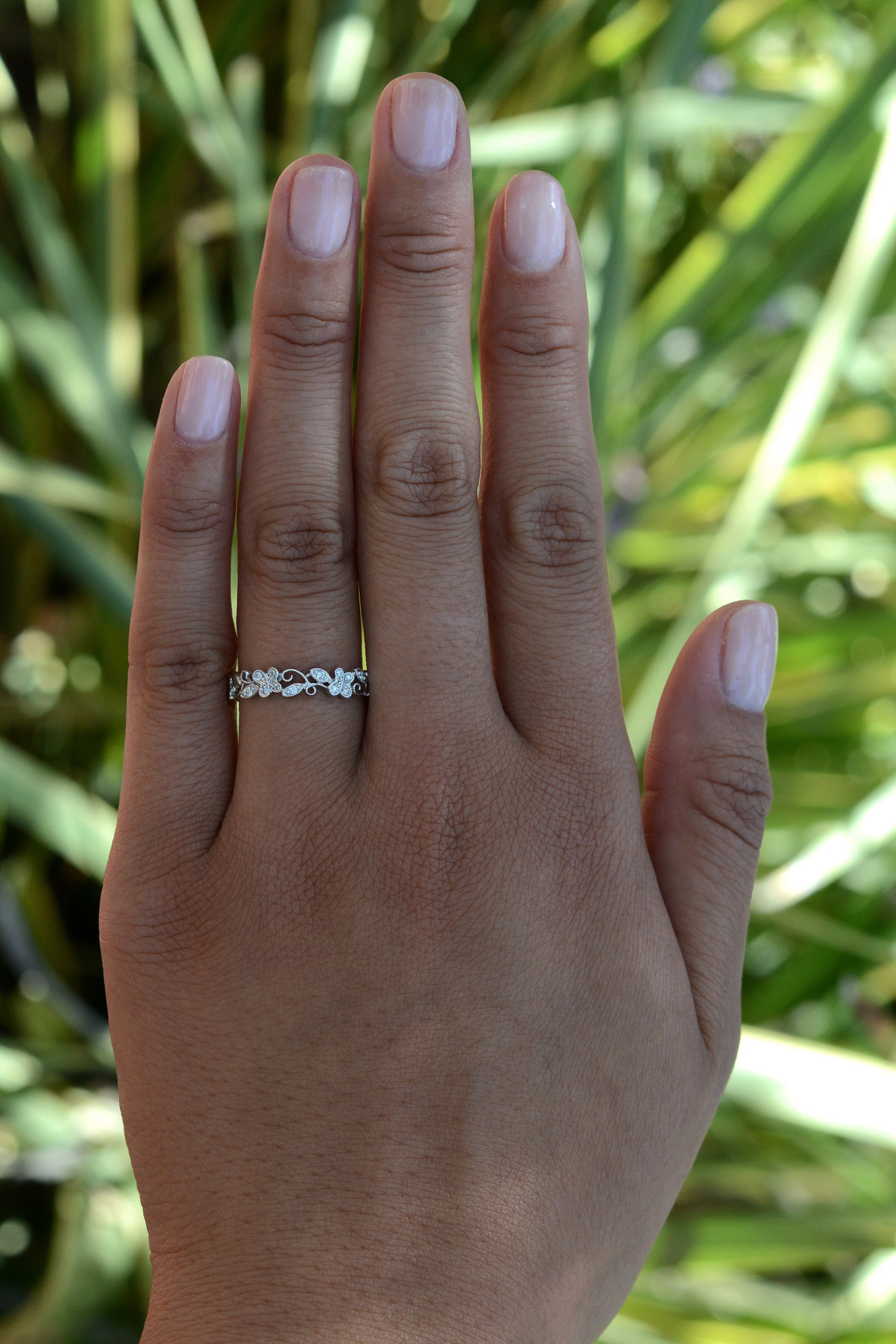 Floral Vine Trellis Diamond Wedding Band