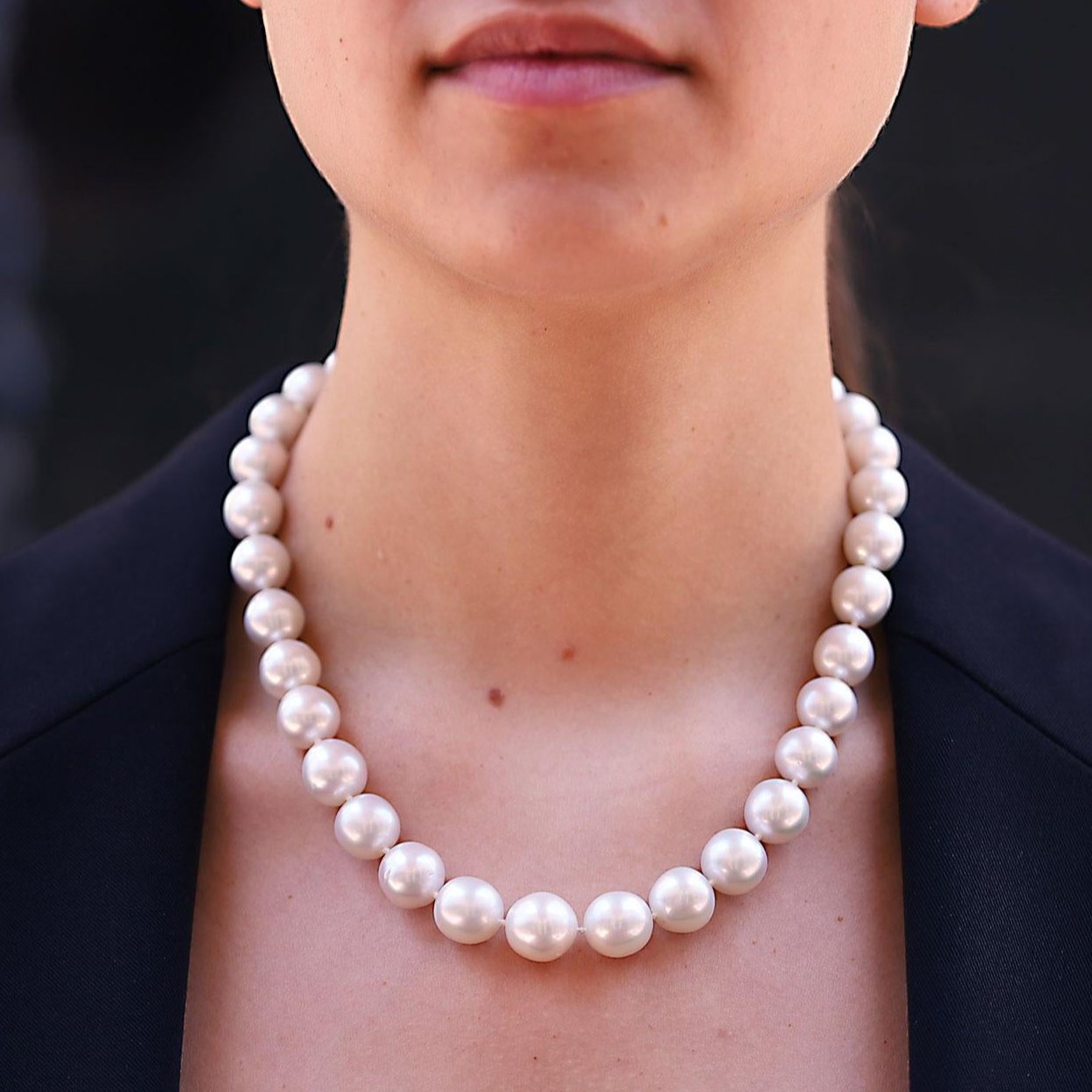 Large South Sea Pearl Necklace Strand With 18k Diamond Clasp