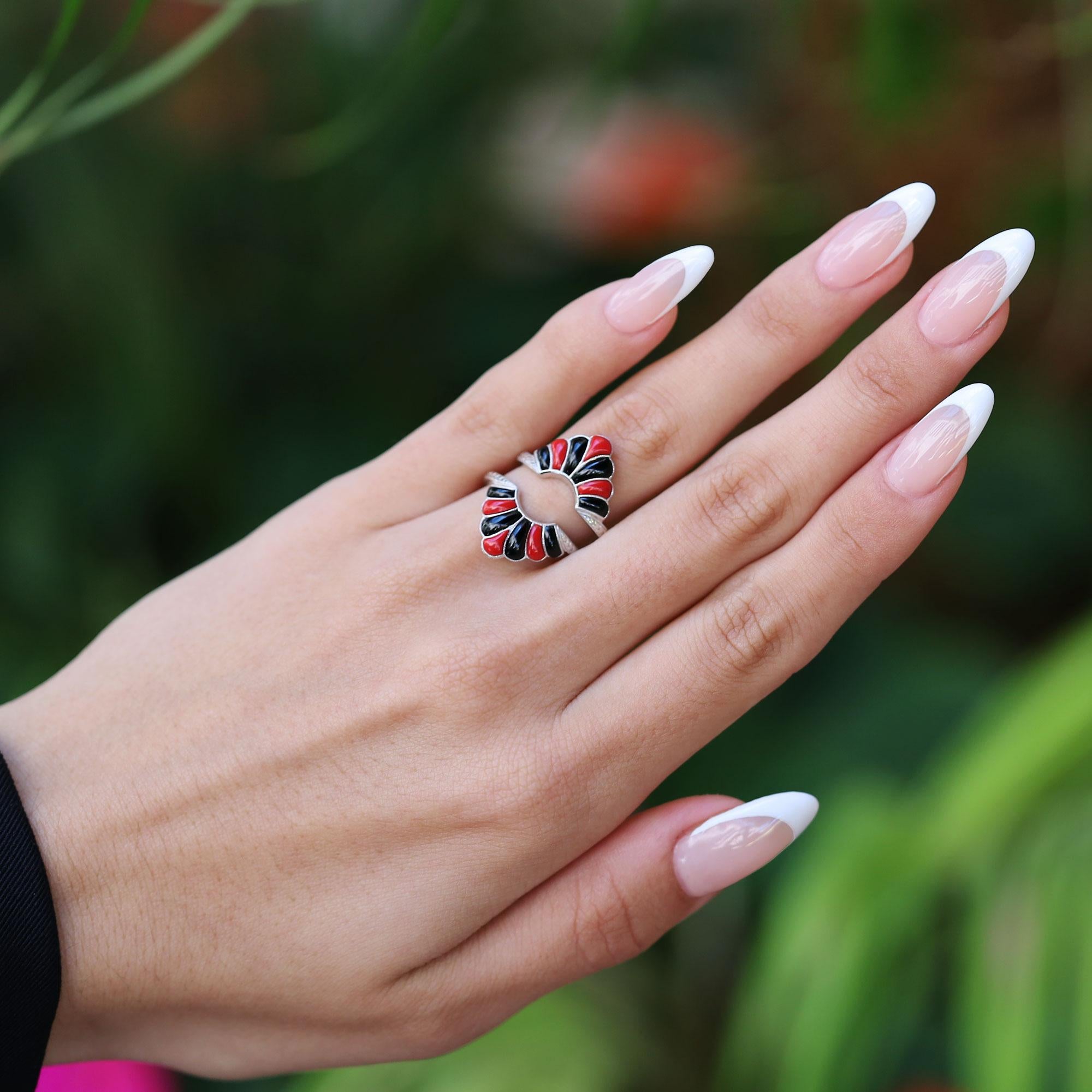 Vintage Art Deco Revival Onyx & Coral White Gold Ring Jacket